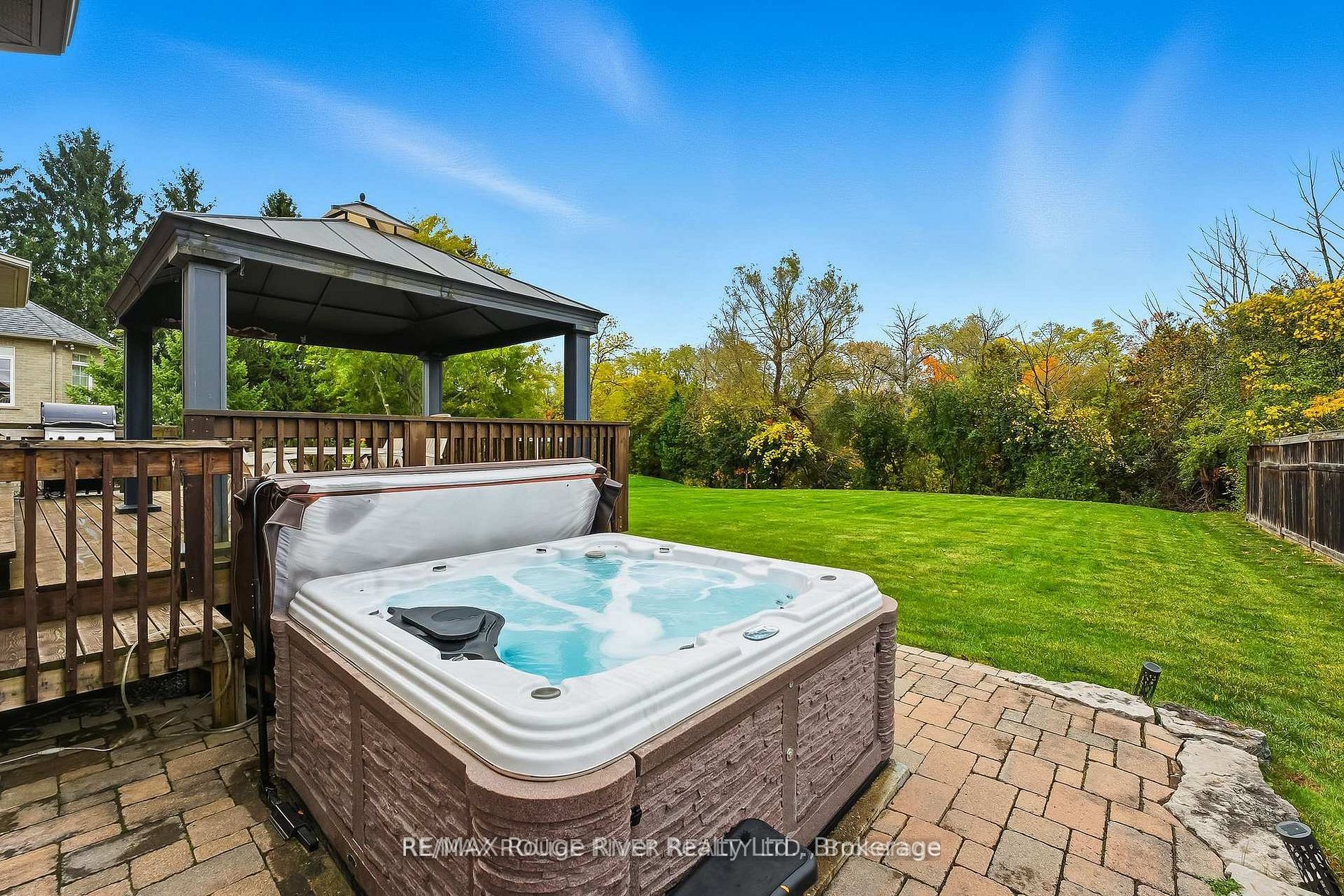 30 Hanover Court Property Photo 46
