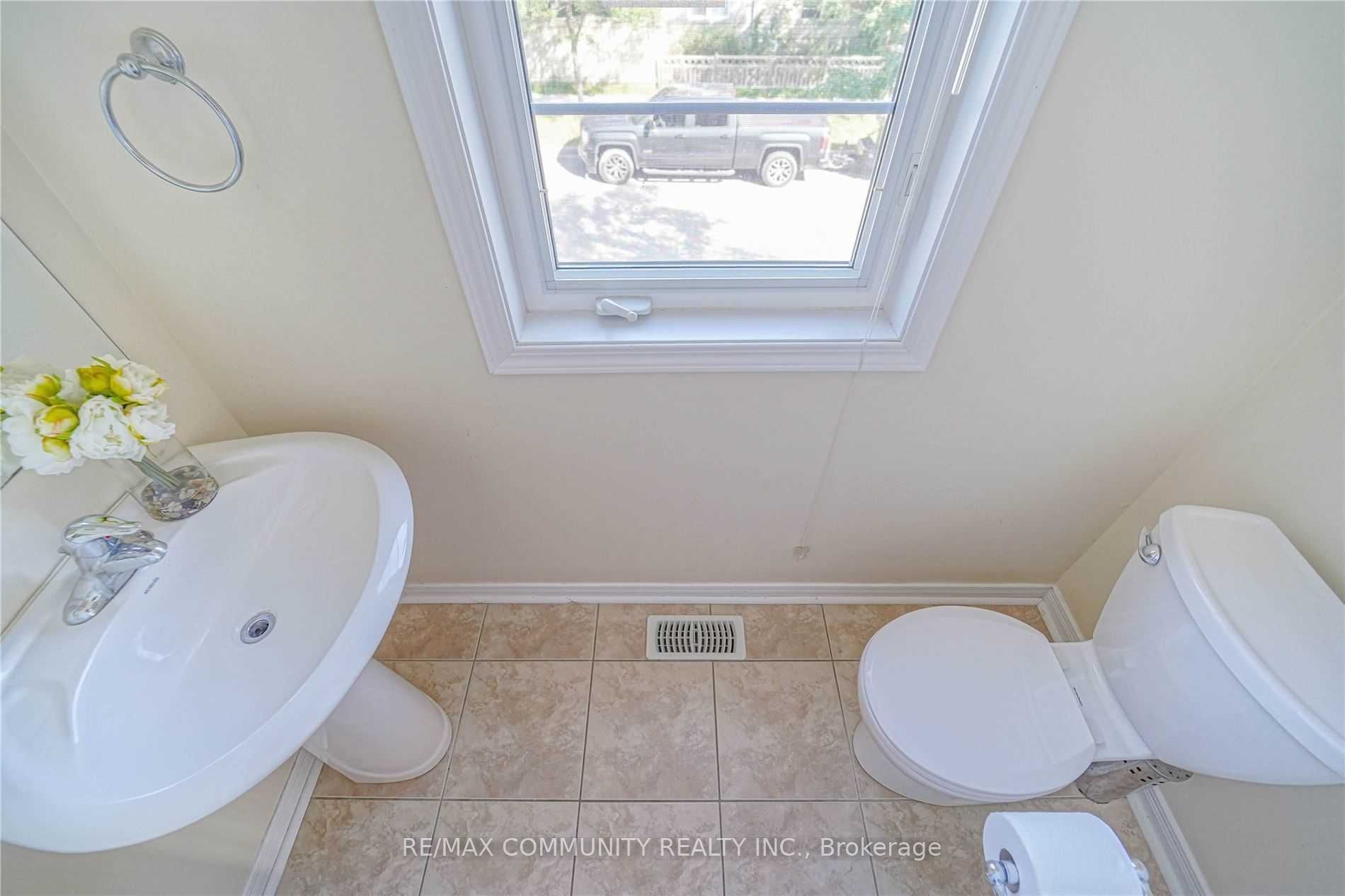 1 Burnsborough Main Street Property Photo 18