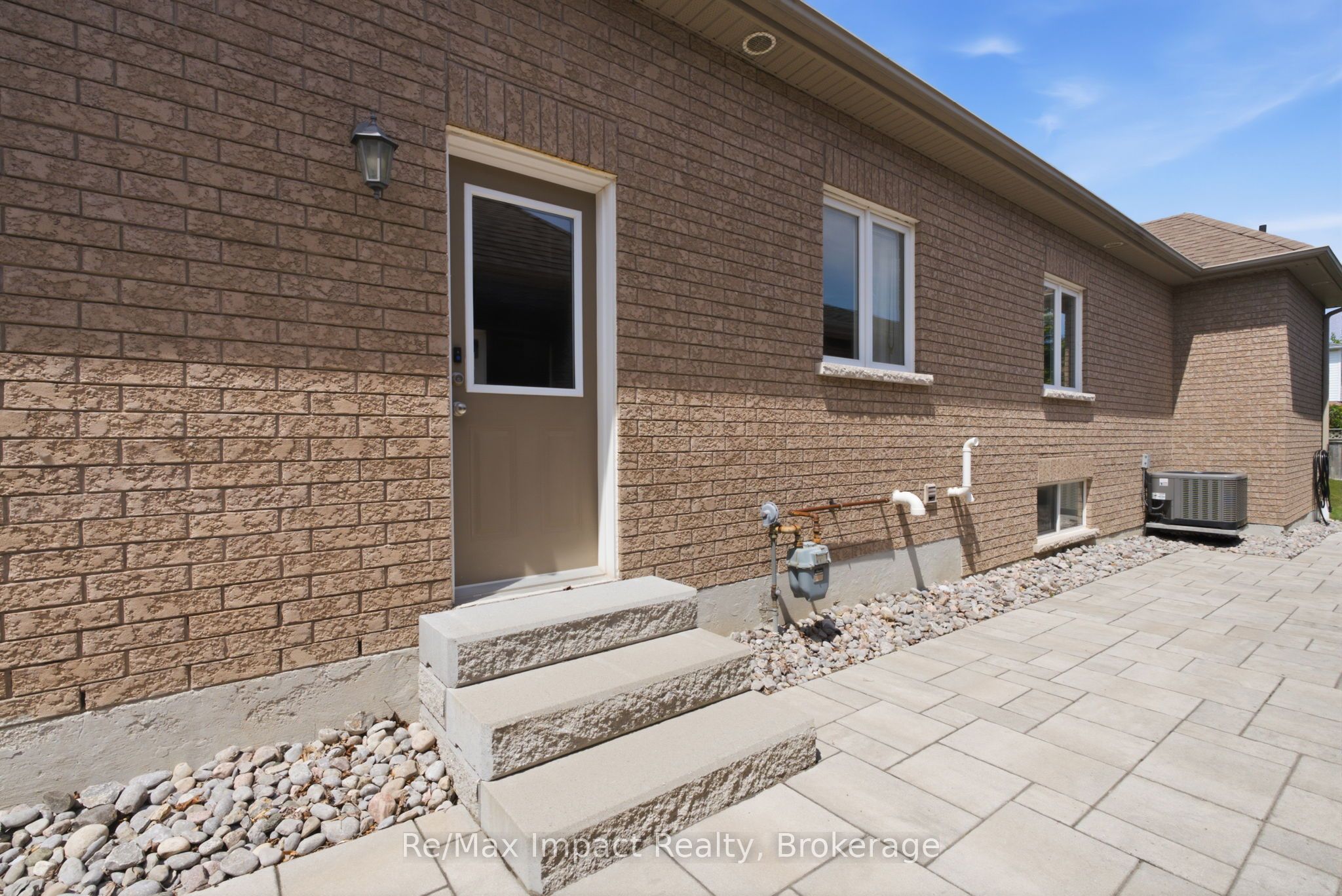 17 Bradshaw Street Property Photo 41