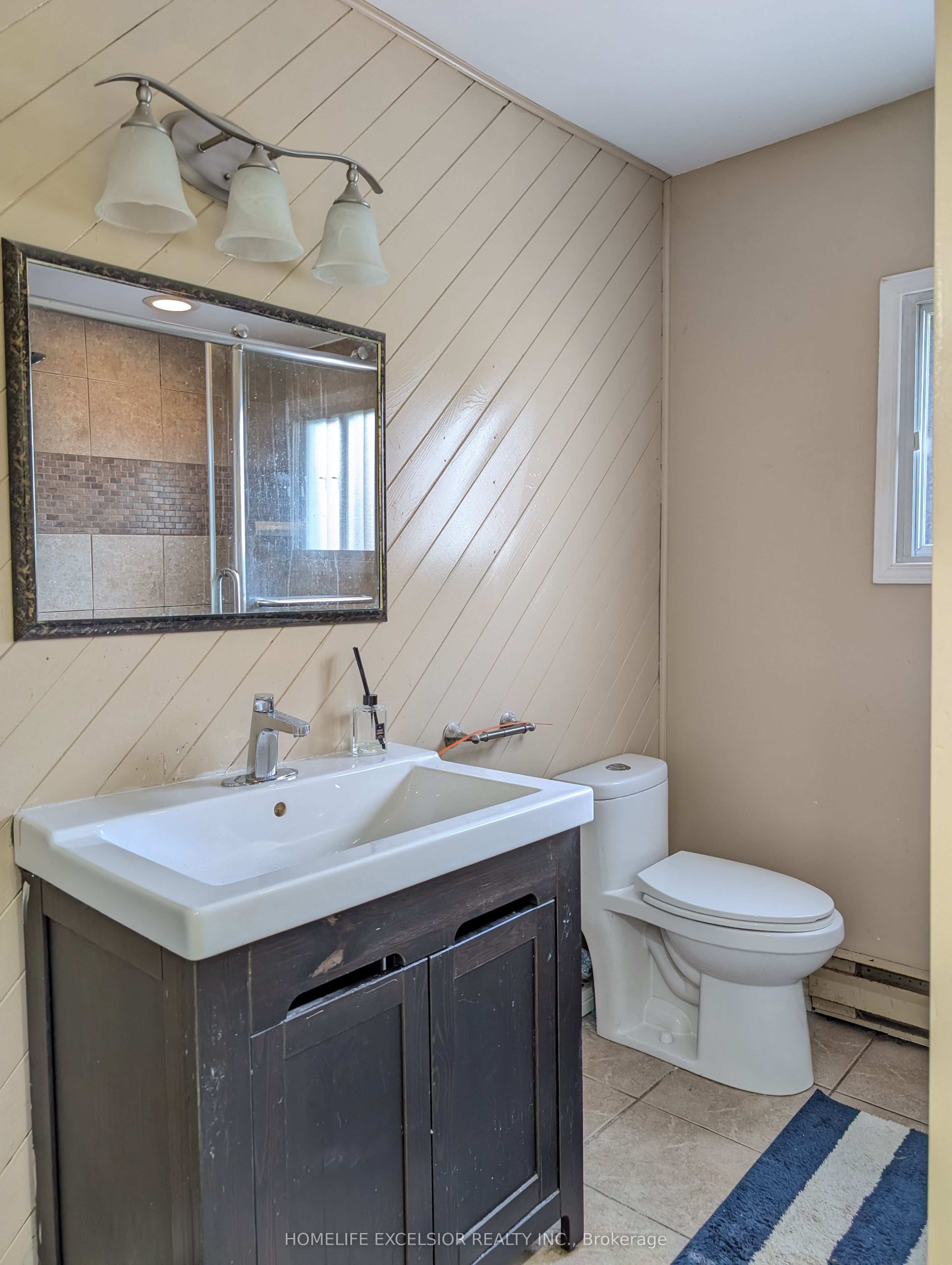 1478 Simcoe Street N Property Photo 21