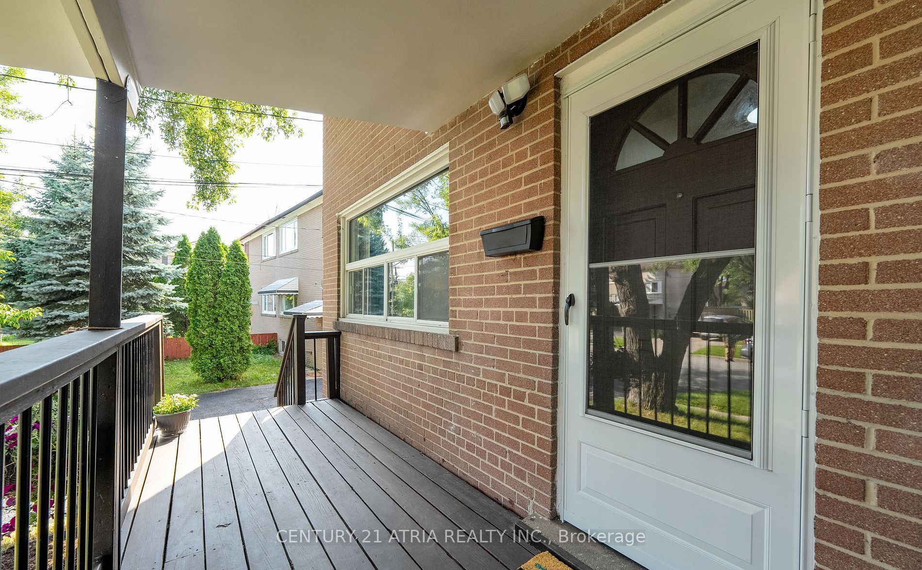 126 Celeste Drive Main Property Photo 2