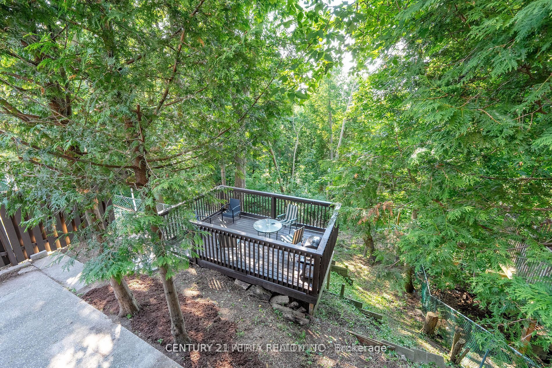 126 Celeste Drive Main Property Photo 25
