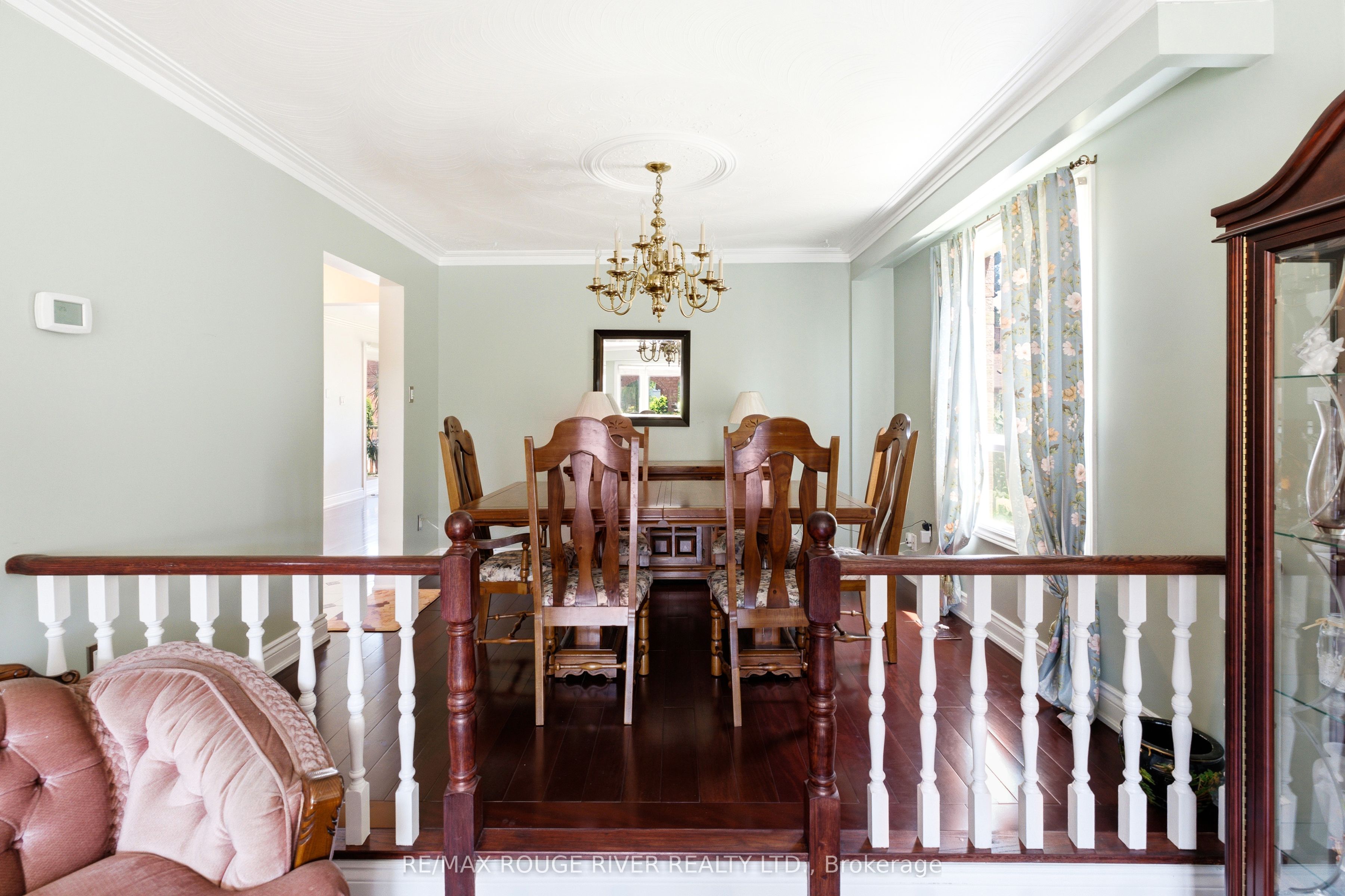 51 Sugarbush Square Property Photo 7