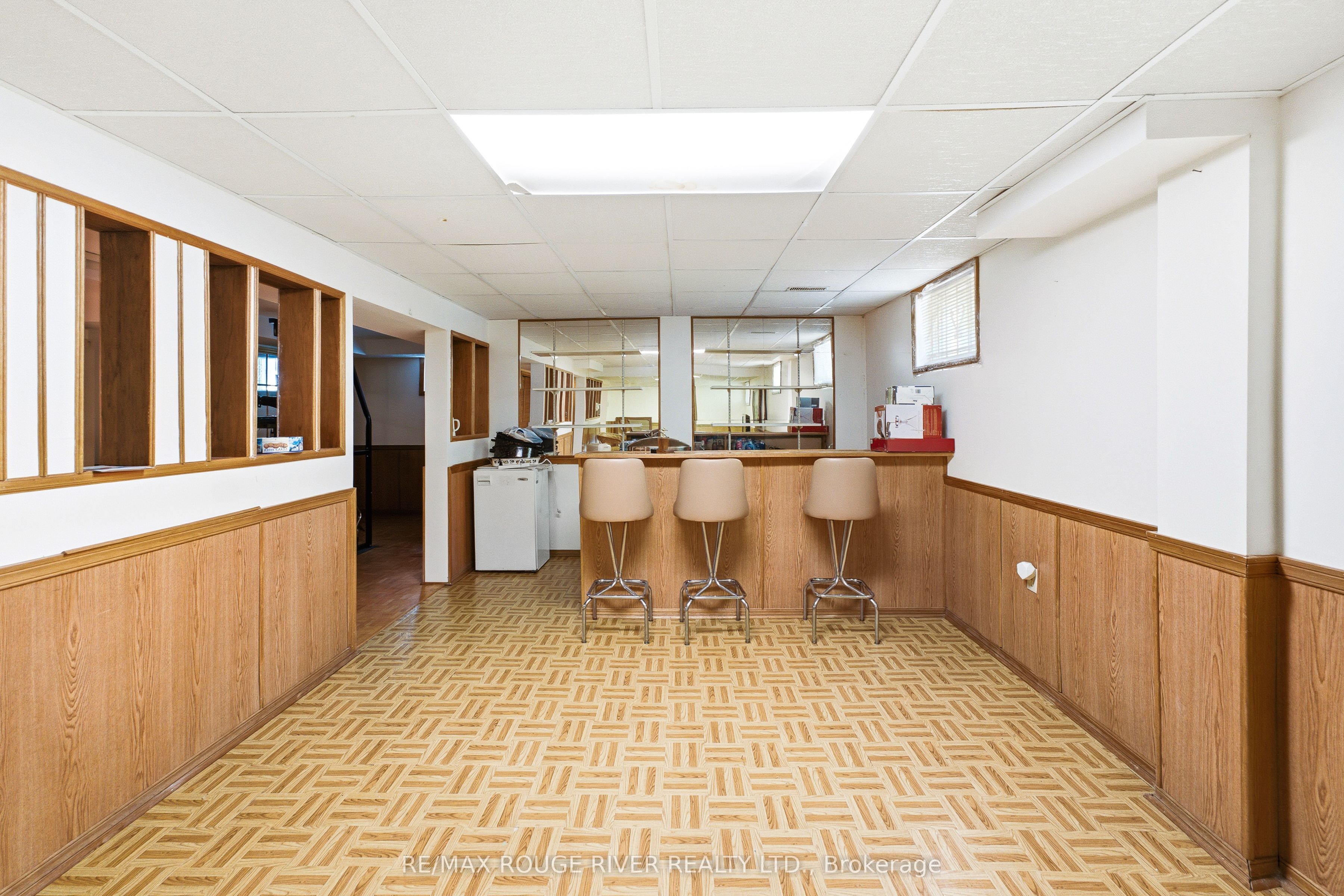 51 Sugarbush Square Property Photo 36