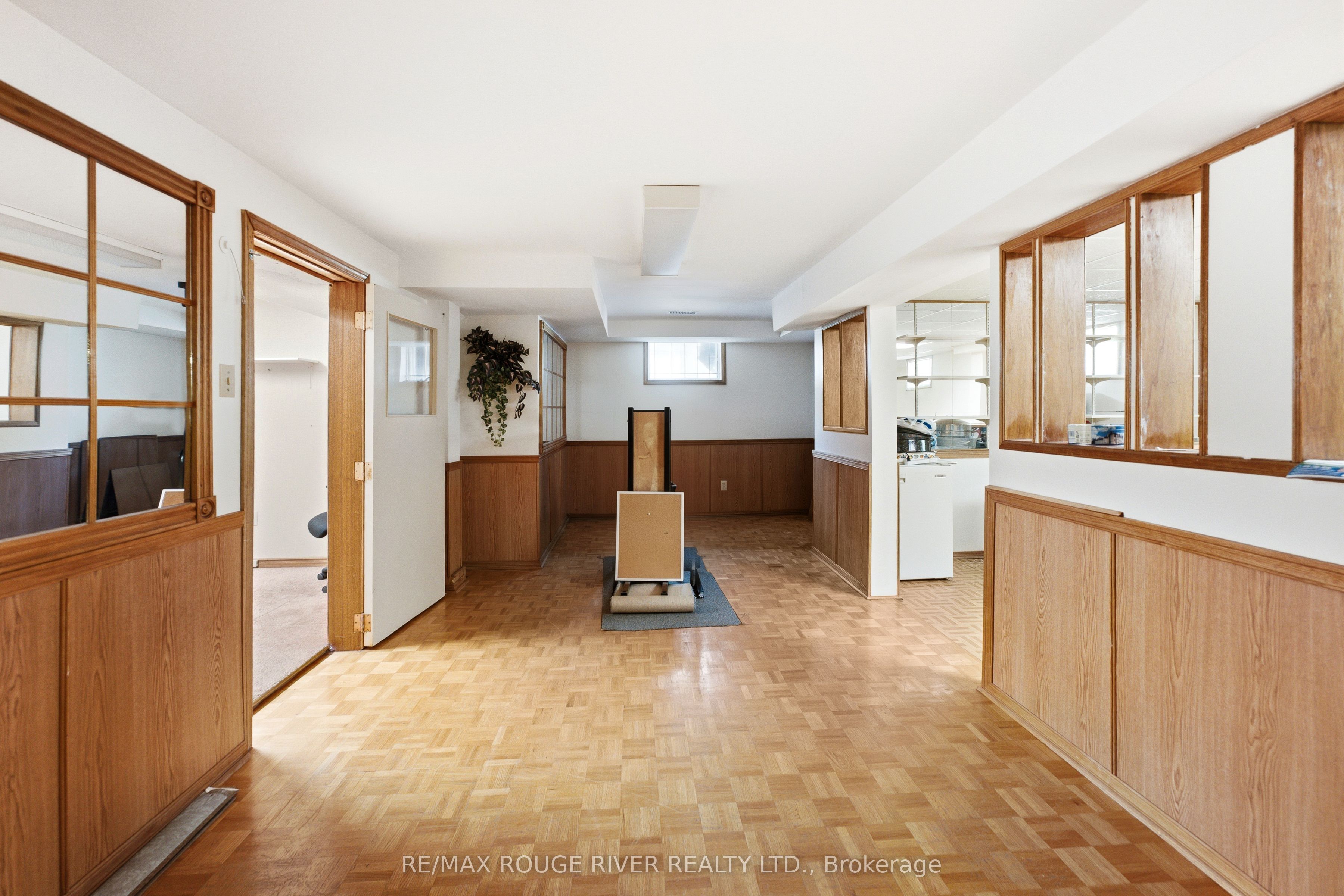 51 Sugarbush Square Property Photo 40