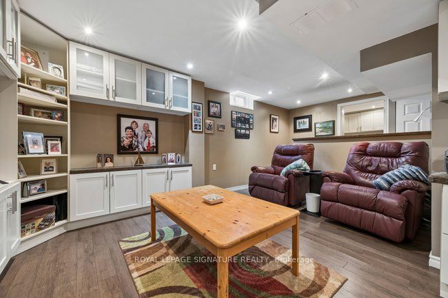 72 Kipling Crescent Property Photo 24