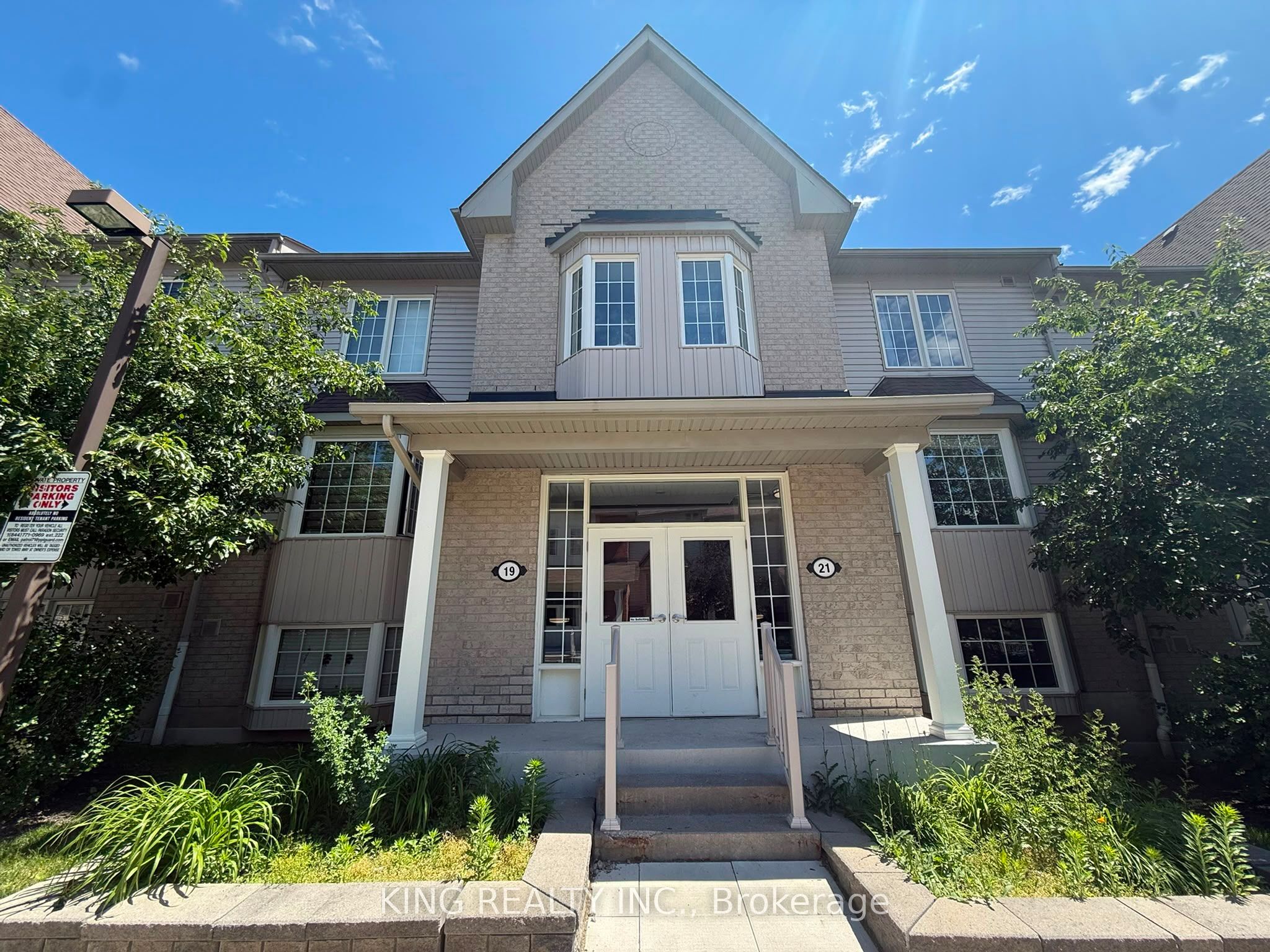 19 Petra Way 1 Property Photo 1