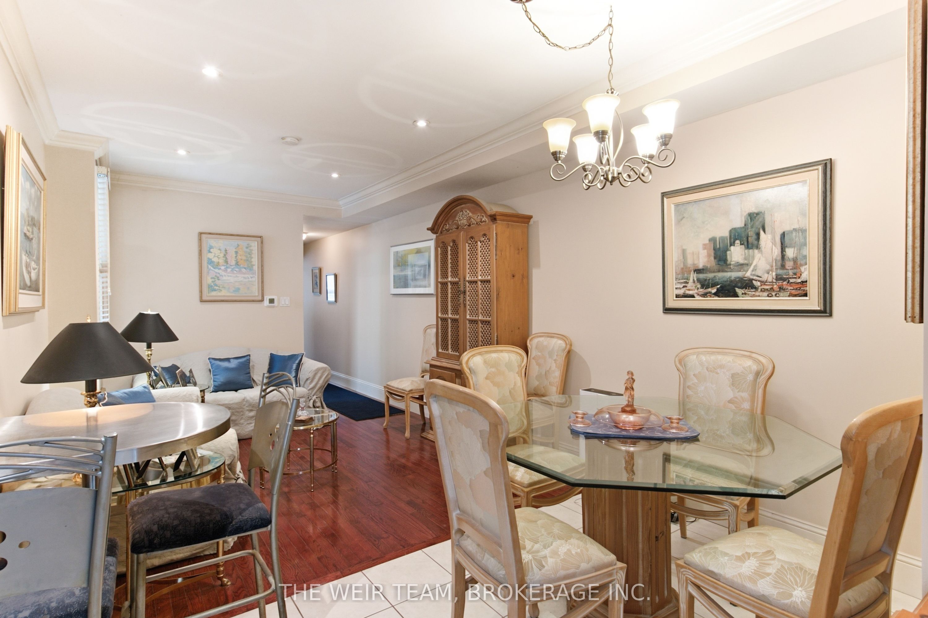 114 De Grassi Street Property Photo 6