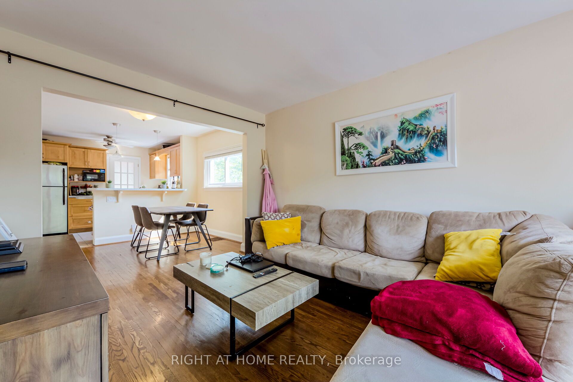 32 Florens Avenue Property Photo 8