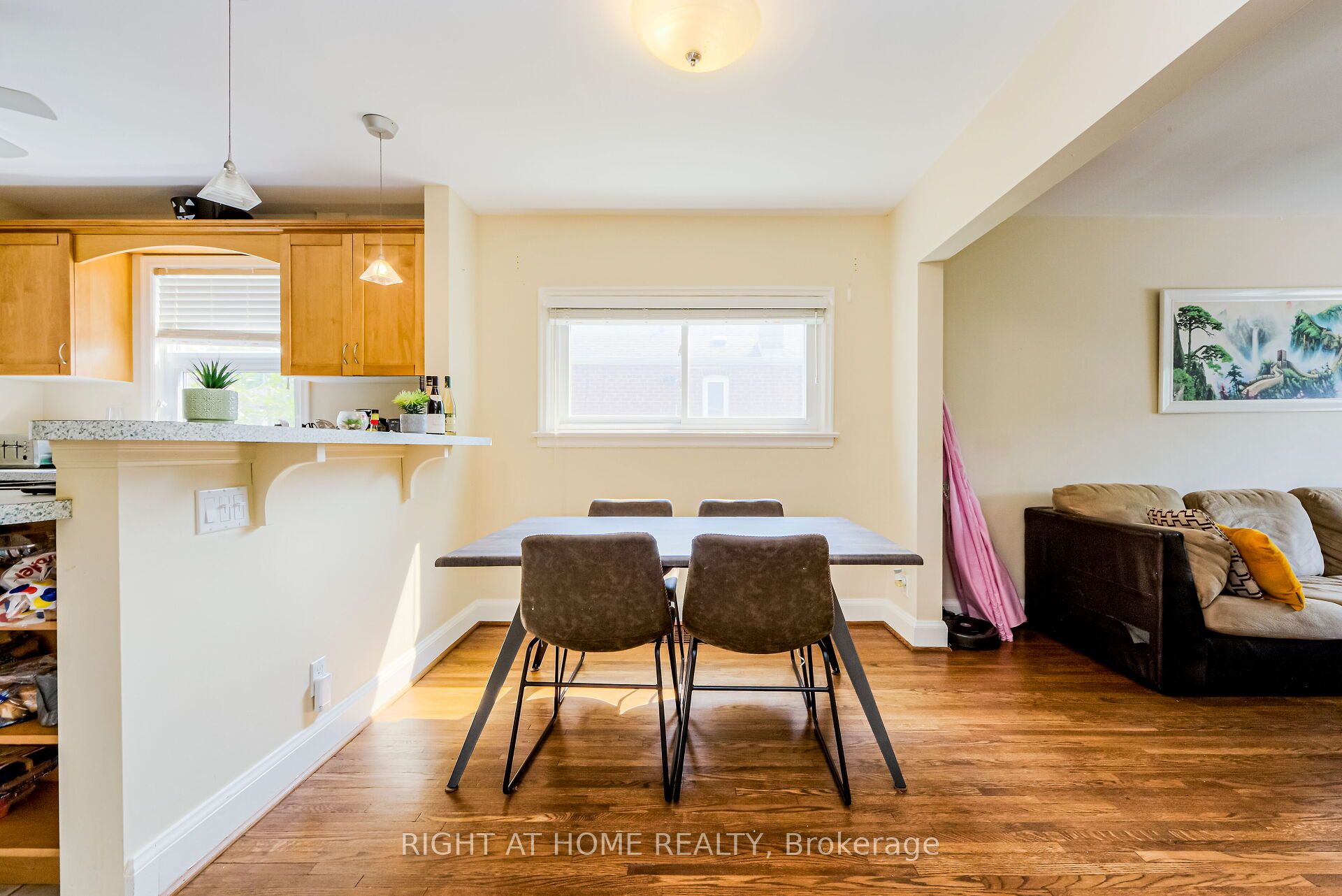 32 Florens Avenue Property Photo 11
