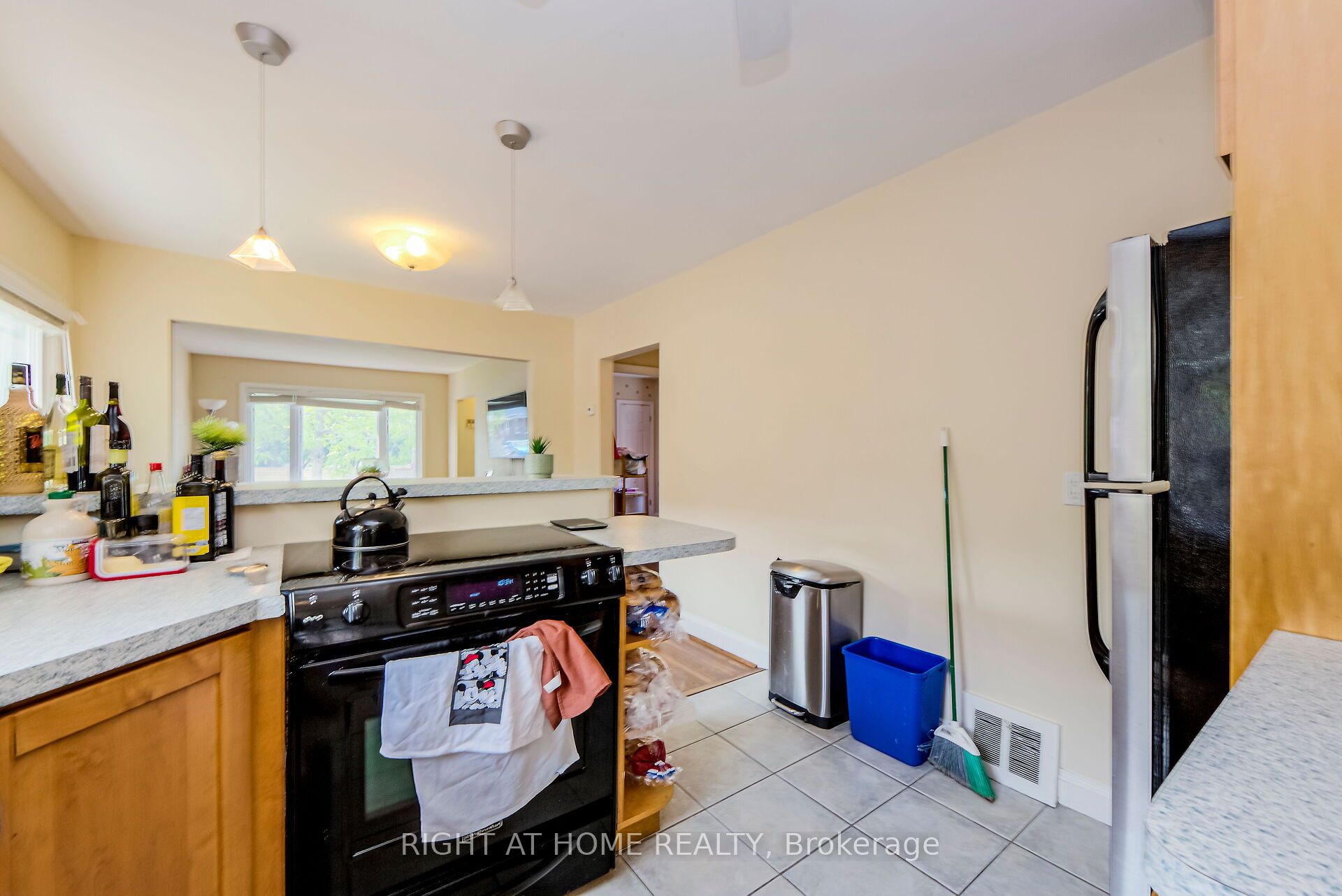 32 Florens Avenue Property Photo 15
