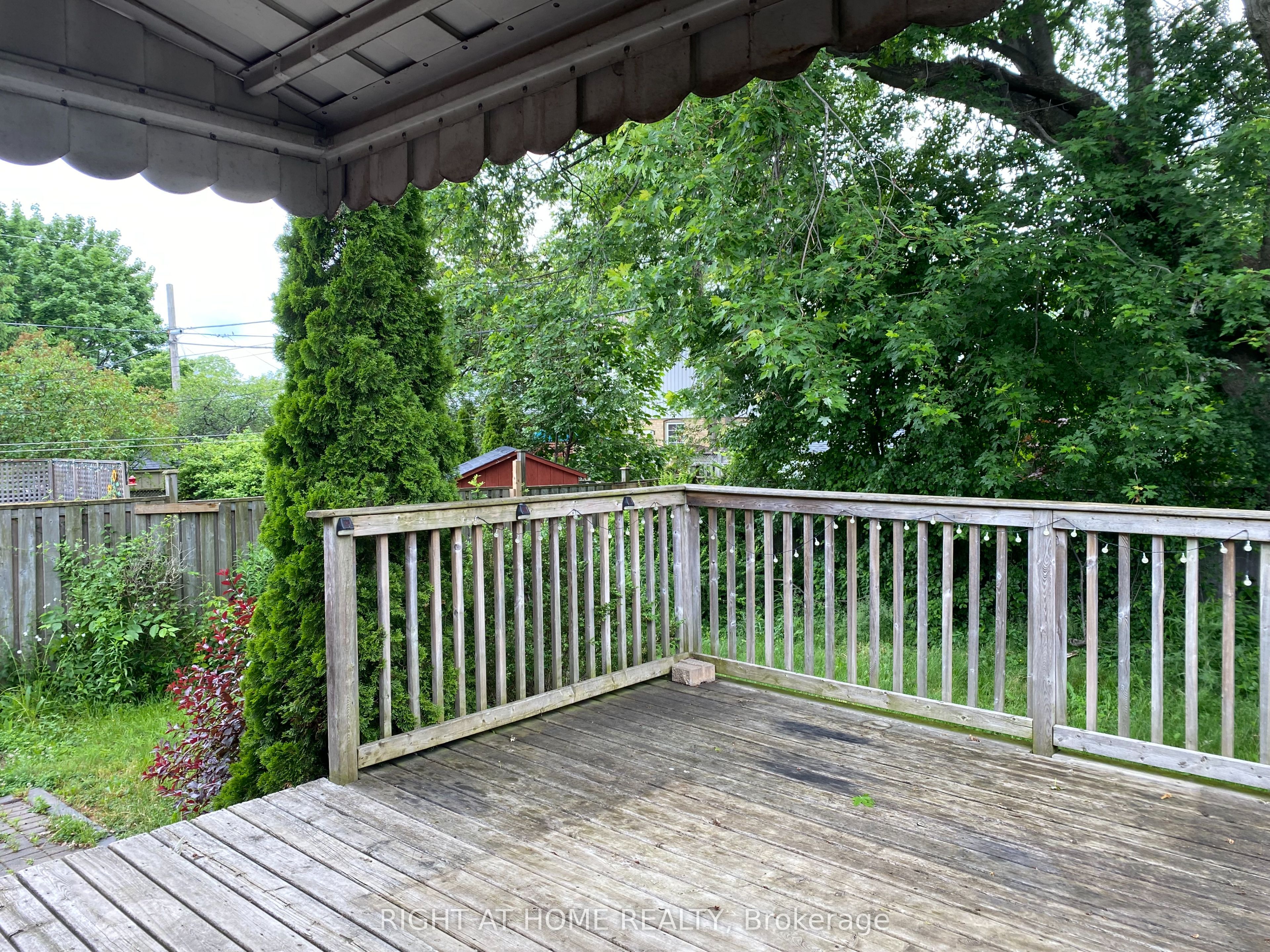 32 Florens Avenue Property Photo 26