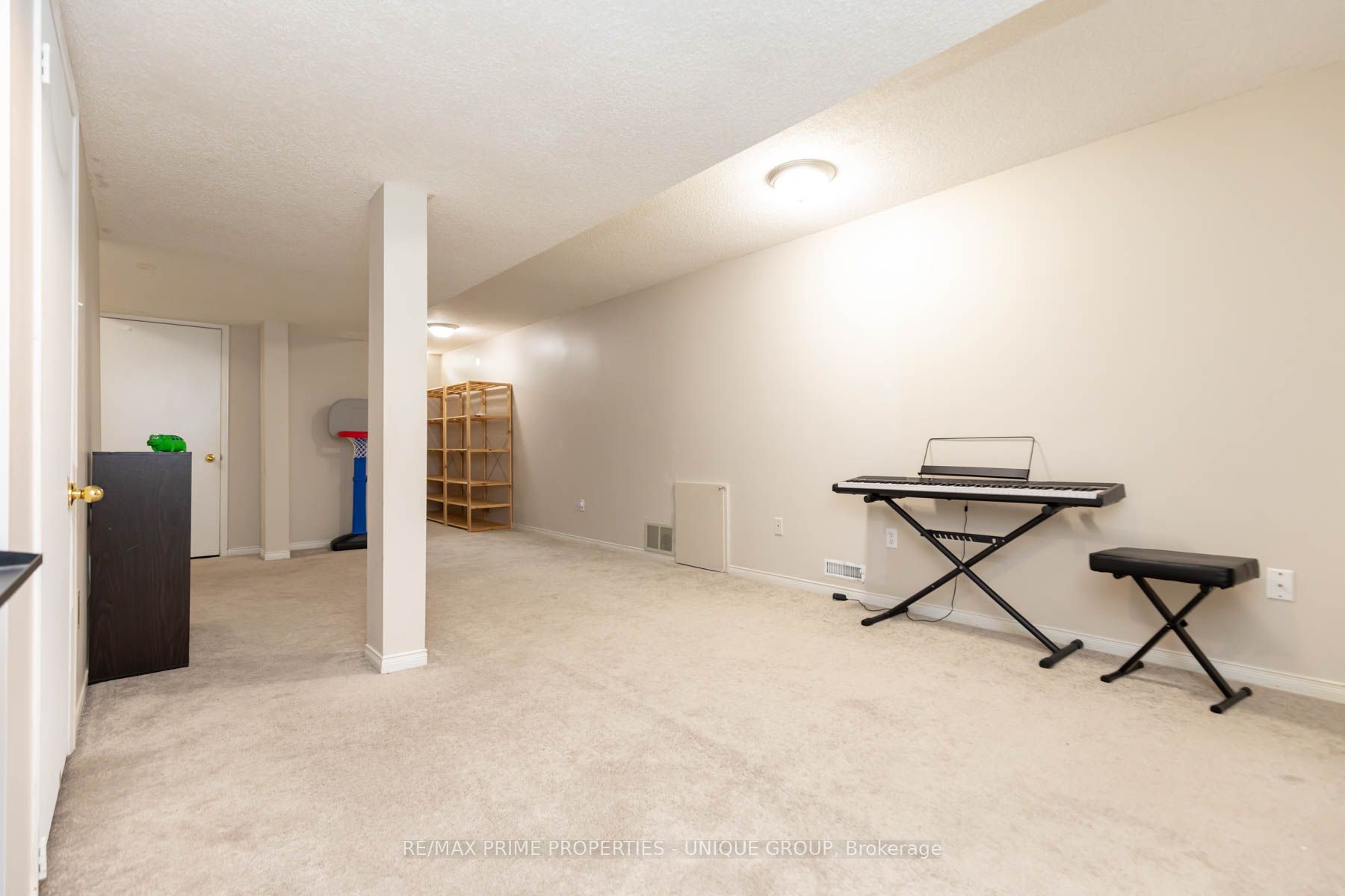 25 Pine Gate Place Property Photo 34