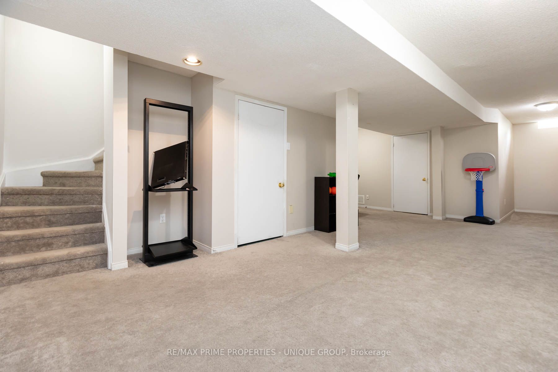 25 Pine Gate Place Property Photo 36