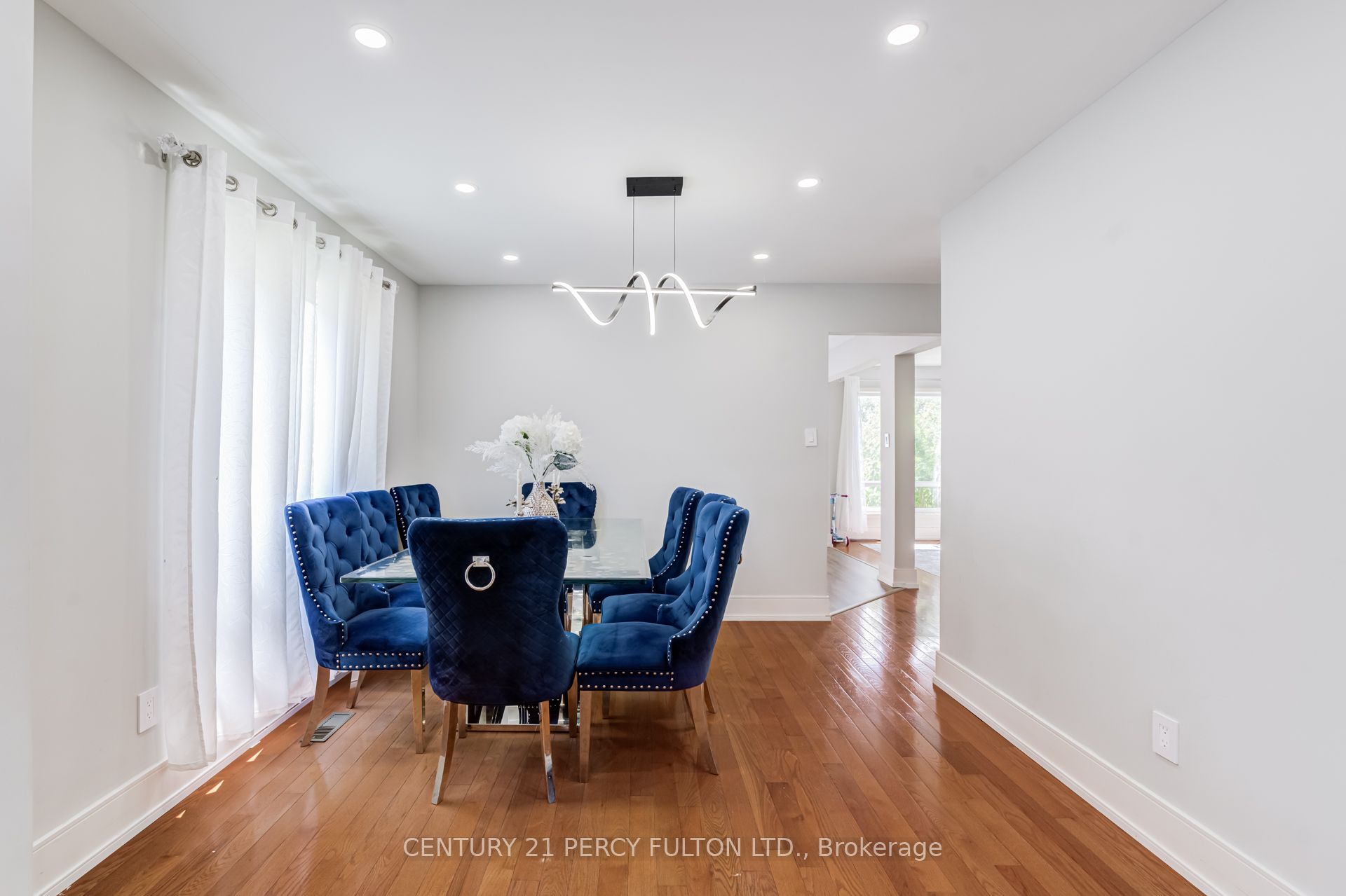 79 Huntsmill Boulevard Property Photo 6