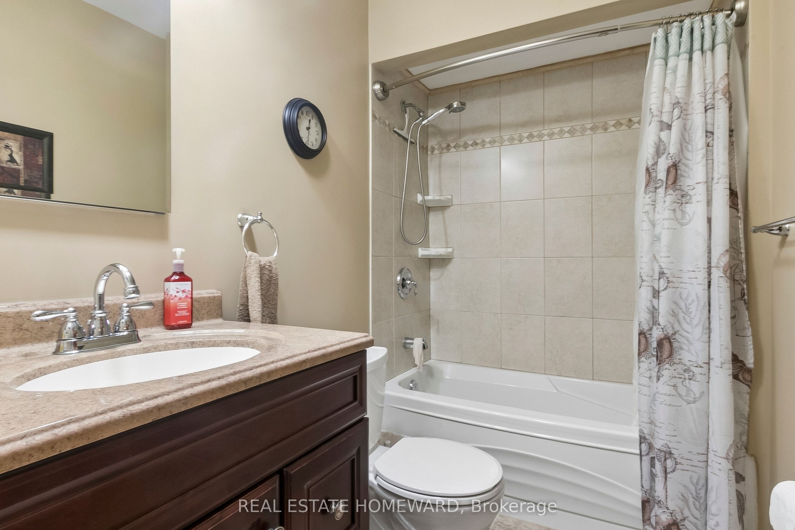94 Rochman Boulevard Property Photo 12