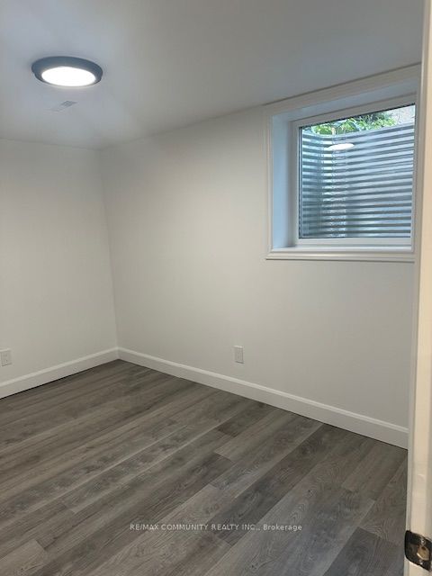 37 Fieldcrest Avenue Property Photo 4