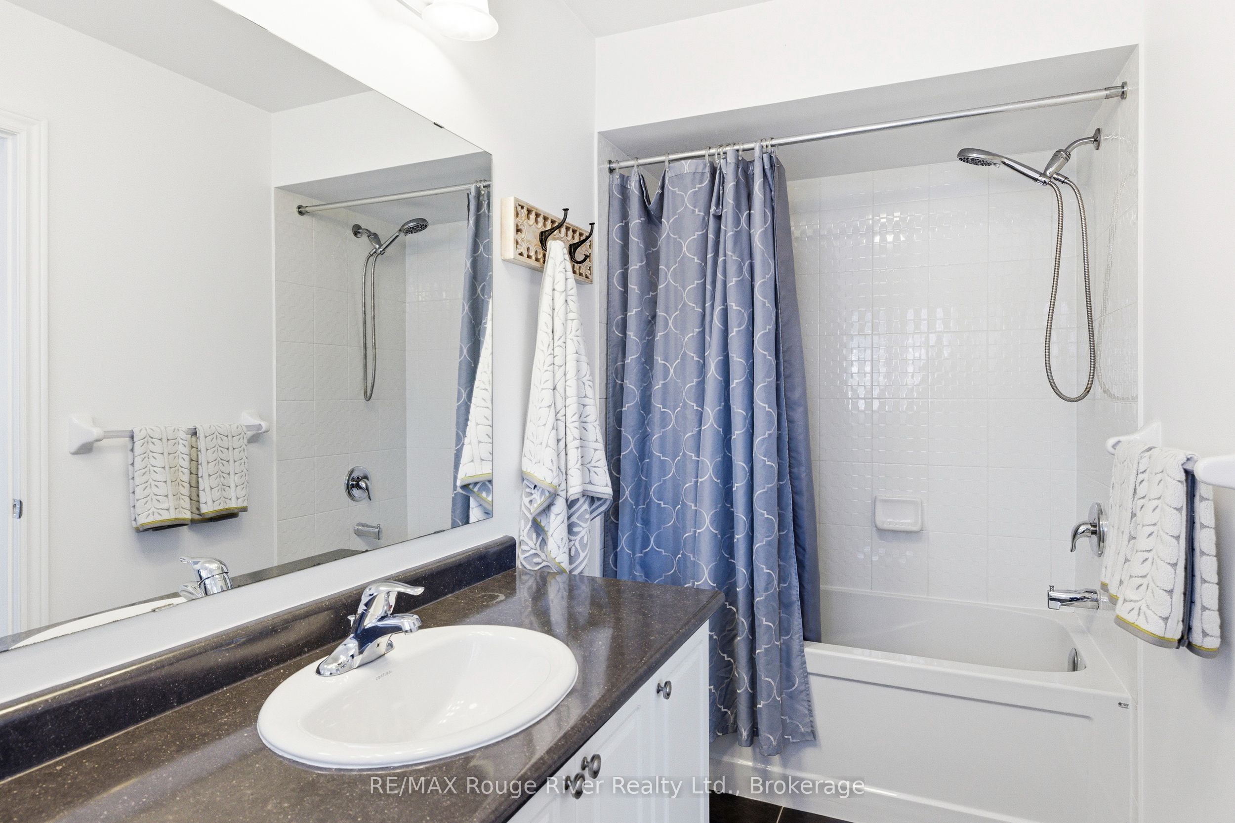 84 Fred Jackman Avenue Property Photo 21