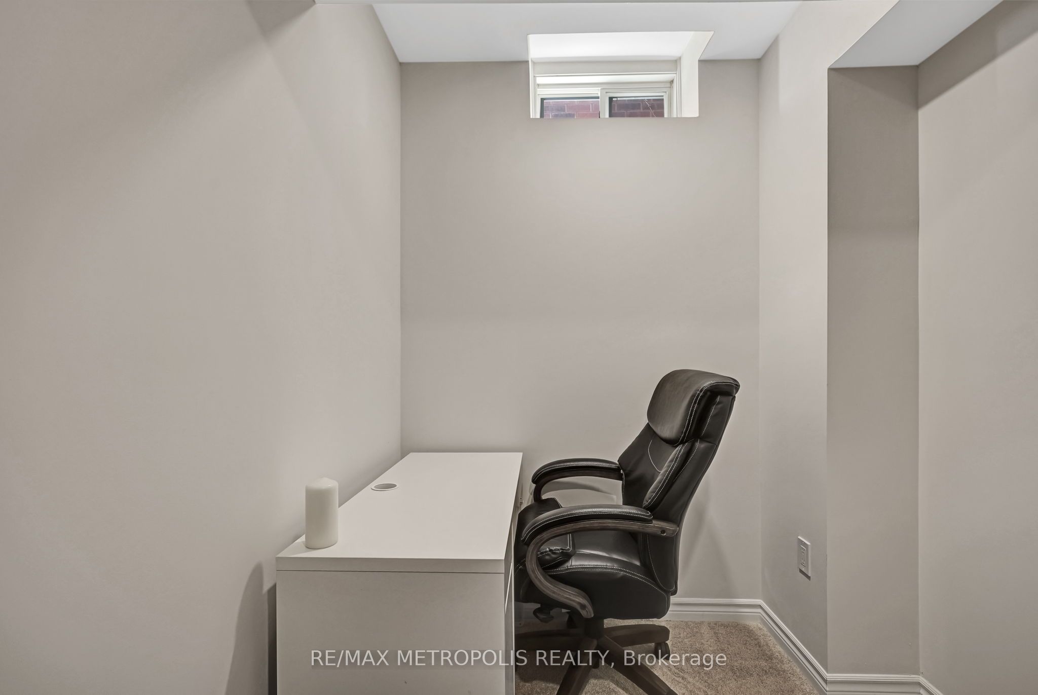 15 Douglas Kemp Crescent Property Photo 20