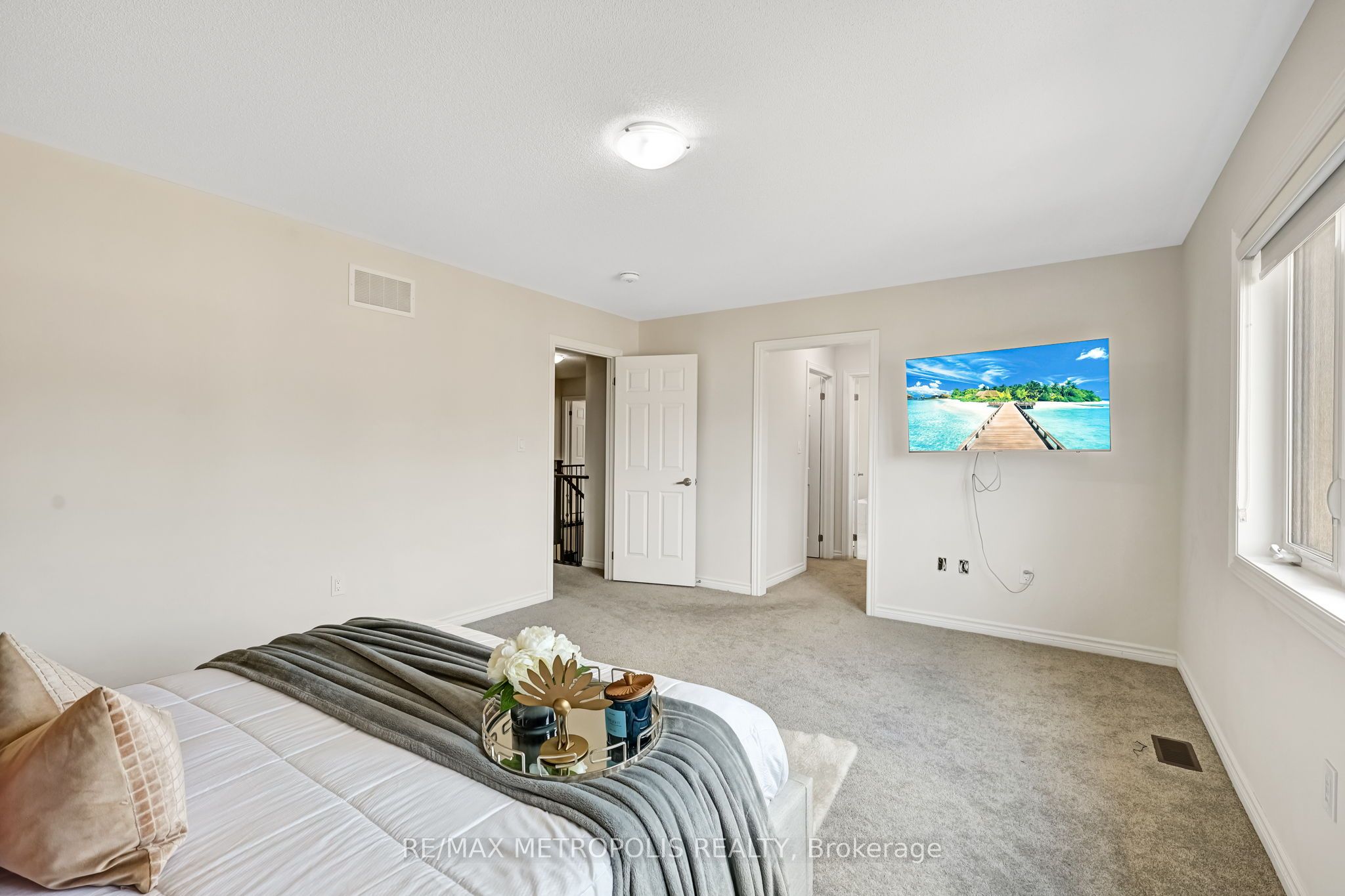 15 Douglas Kemp Crescent Property Photo 28