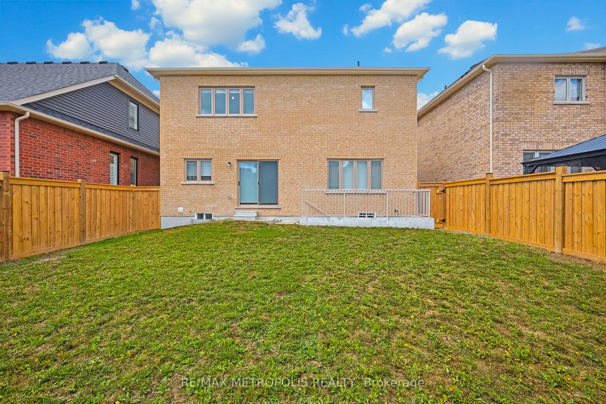 15 Douglas Kemp Crescent Property Photo 41