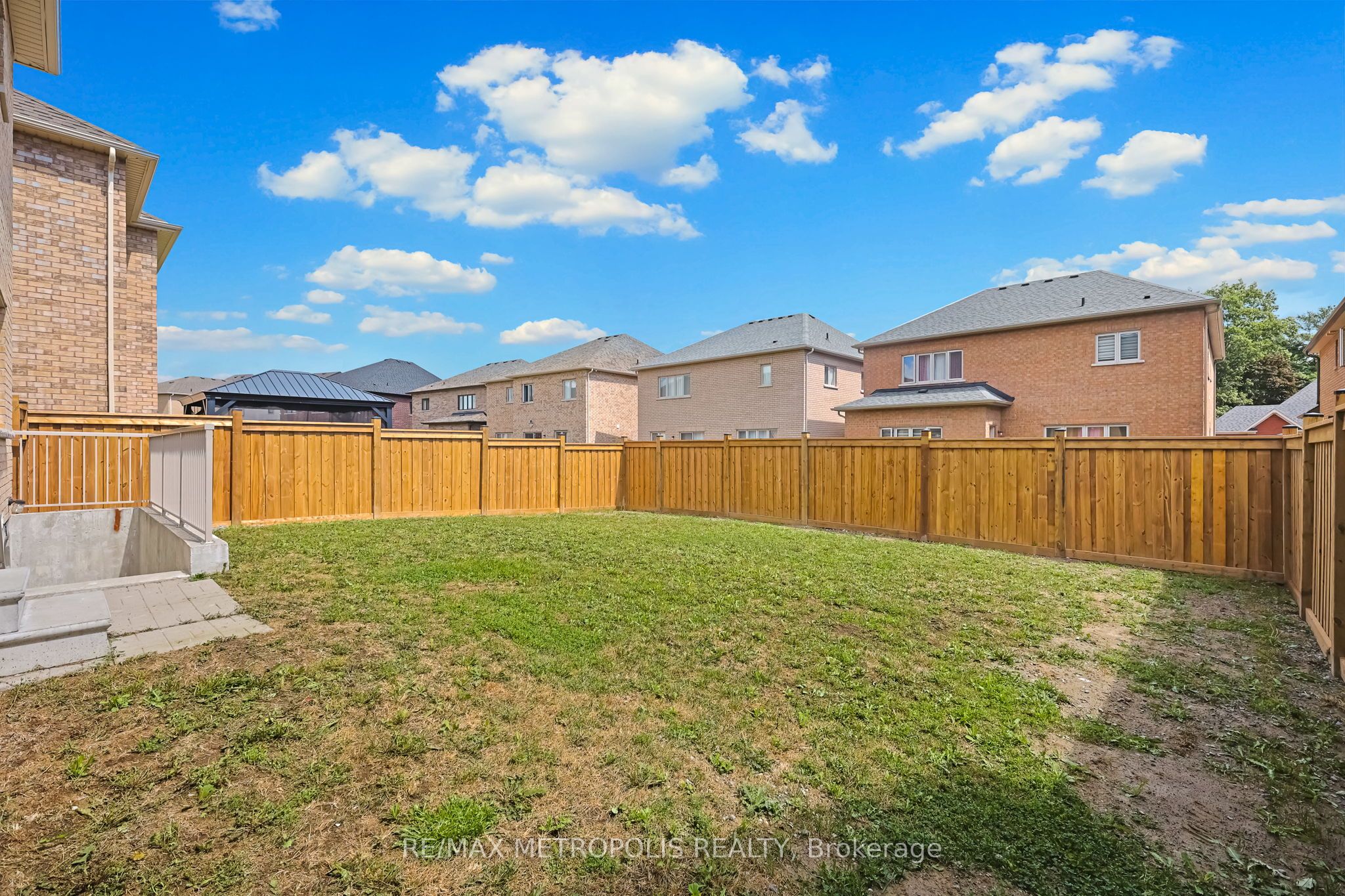 15 Douglas Kemp Crescent Property Photo 42