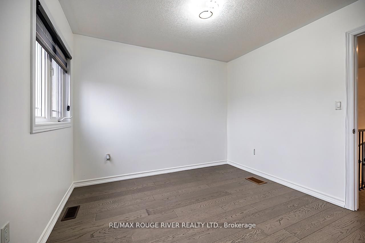 10 Moses Crescent Property Photo 34