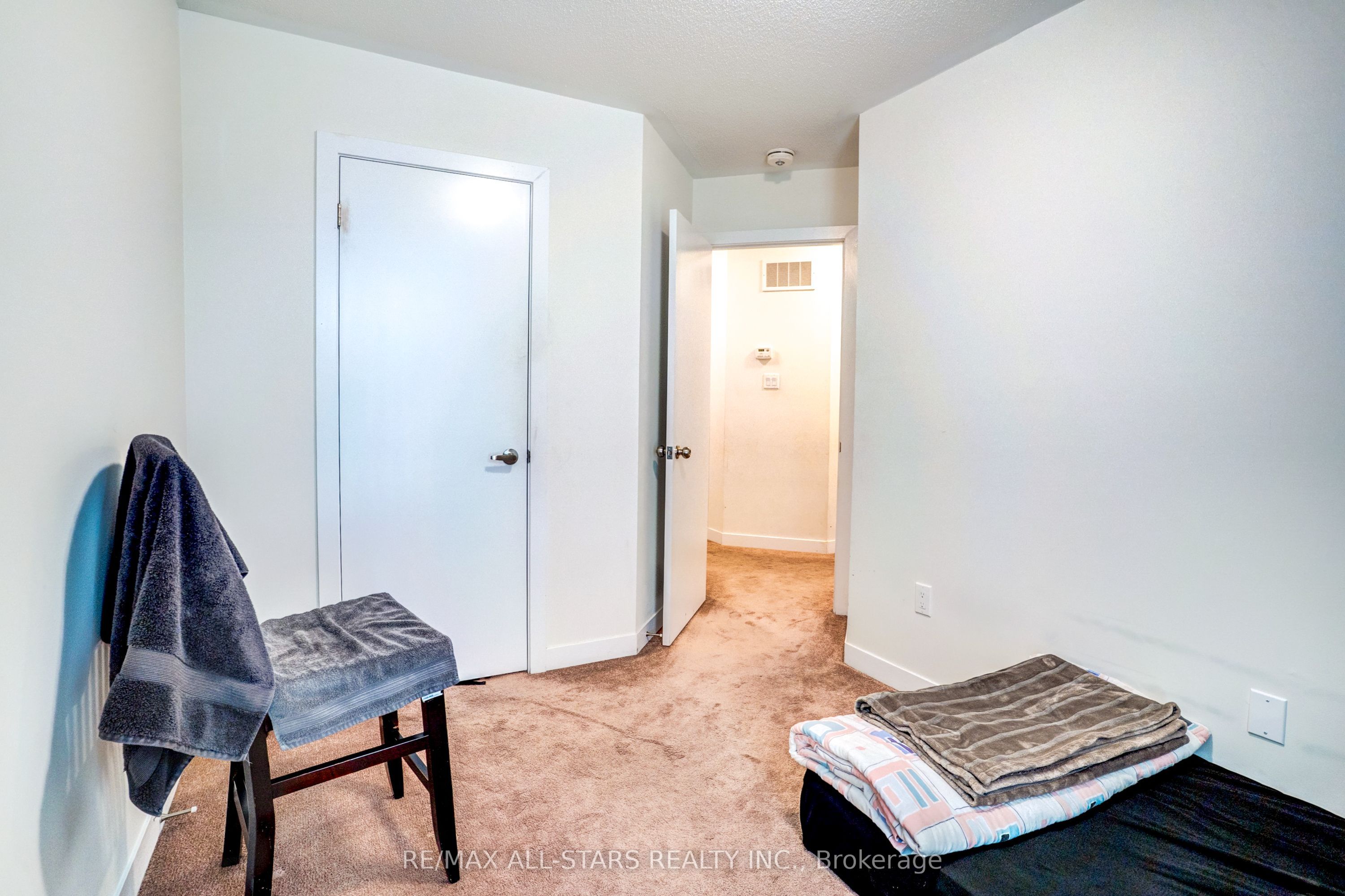 1865 Pickering Parkway #904 Property Photo 26