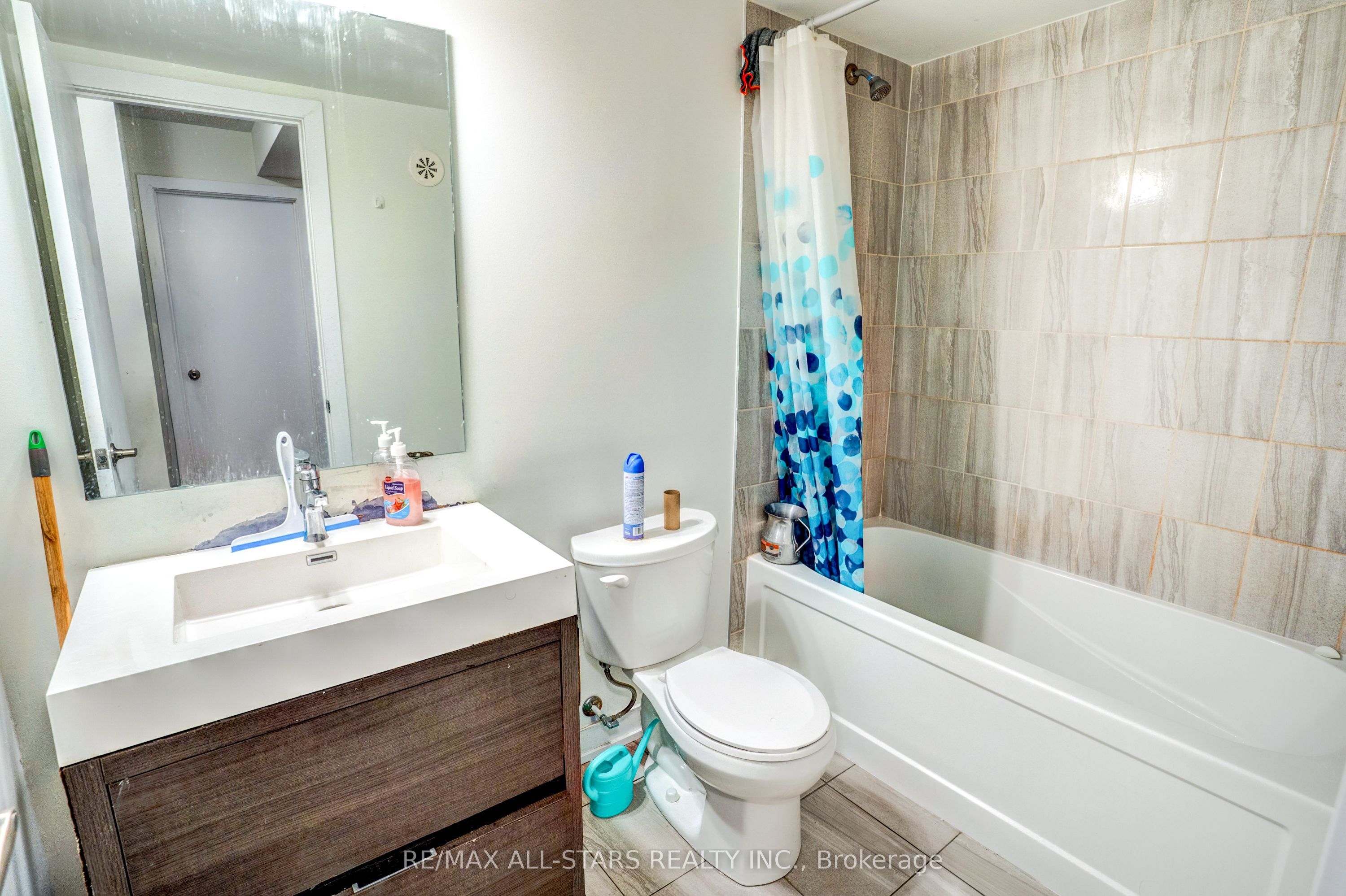 1865 Pickering Parkway #904 Property Photo 27