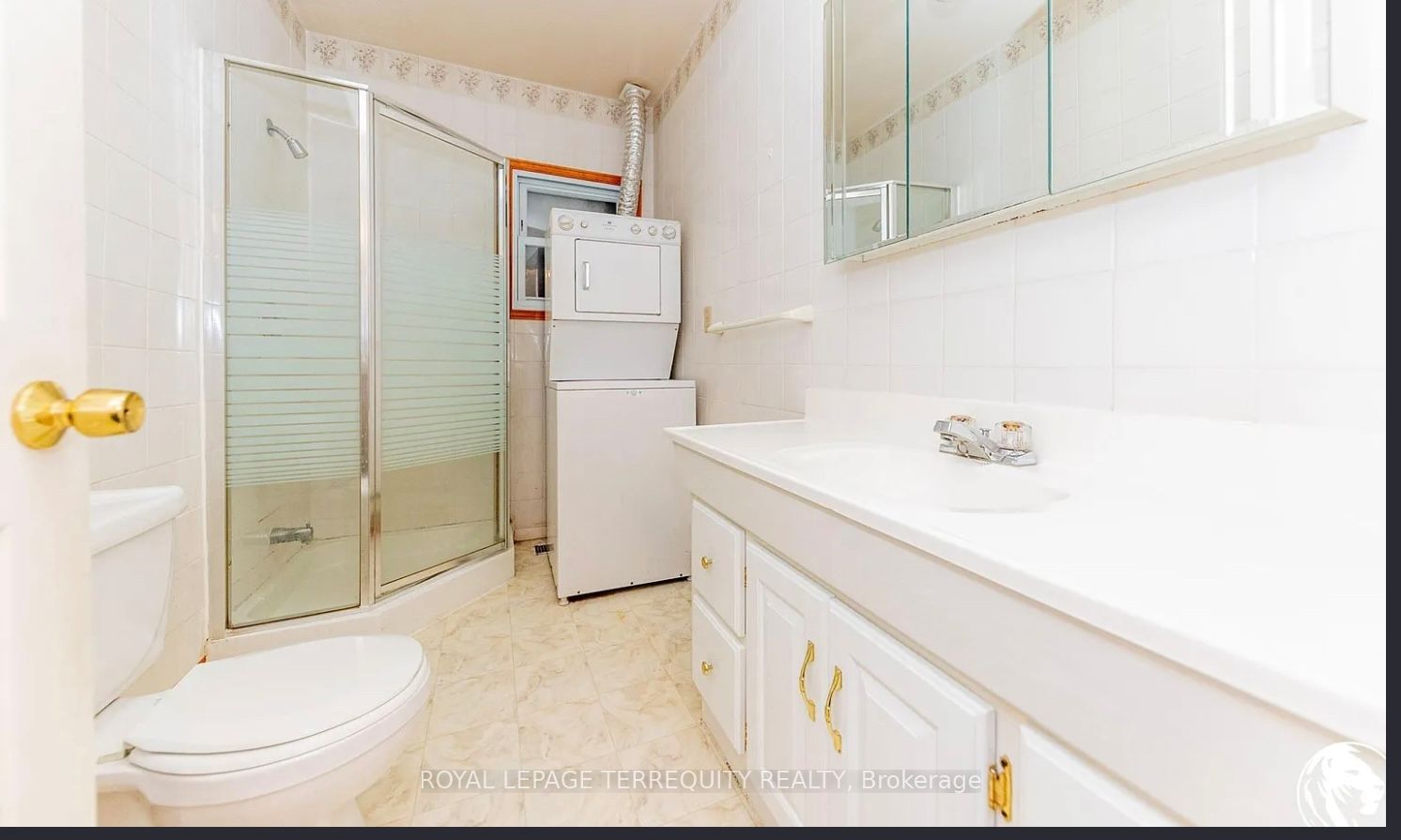 252 Bloor Street E Property Photo 4