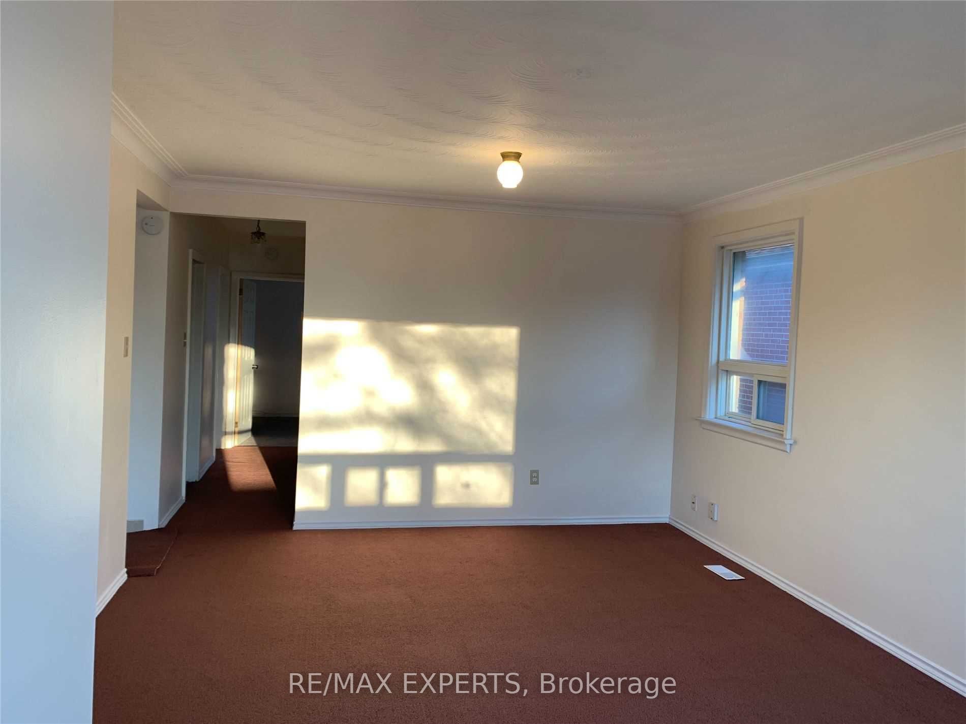 733 Markham Road Property Photo 2