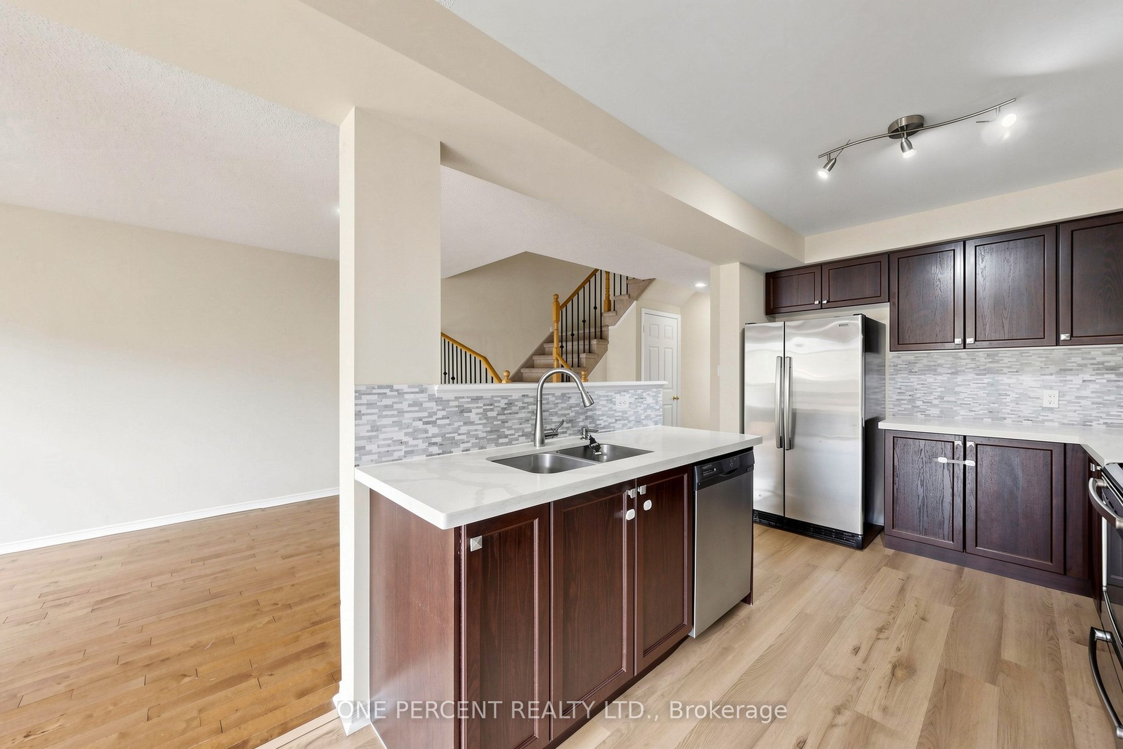 1149 Ormond Drive Property Photo 12