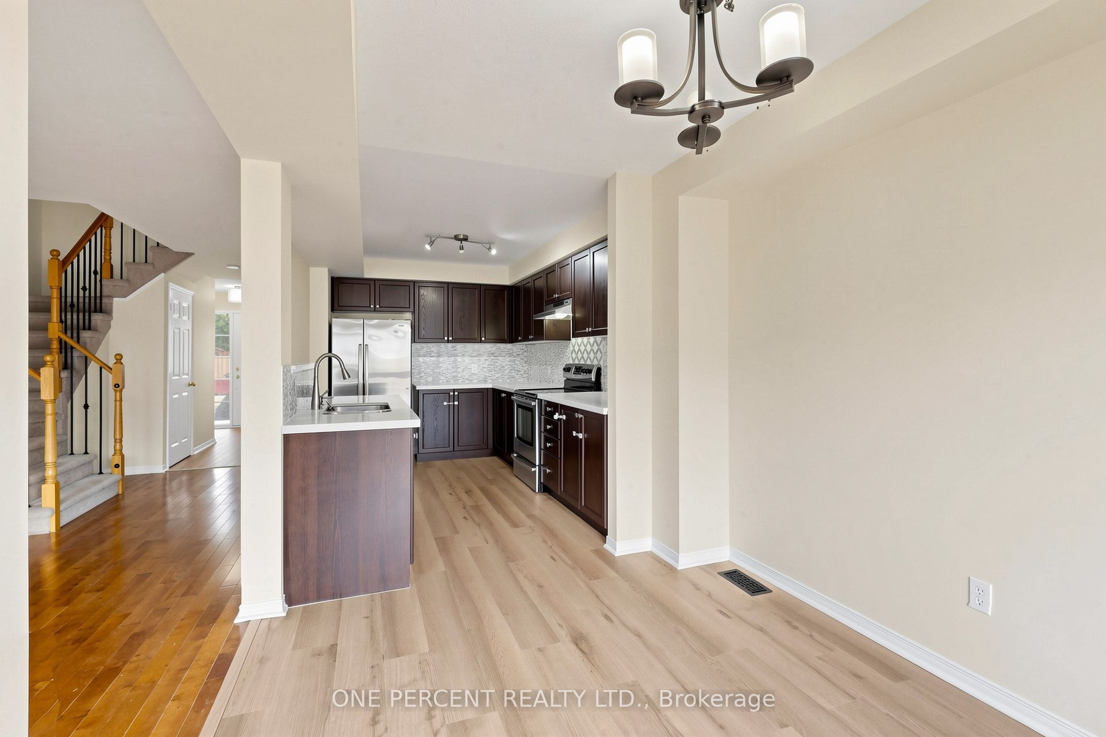 1149 Ormond Drive Property Photo 15