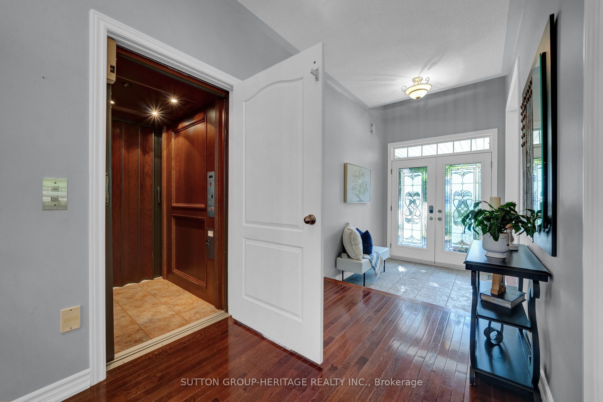 102 Kennett Drive Property Photo 4