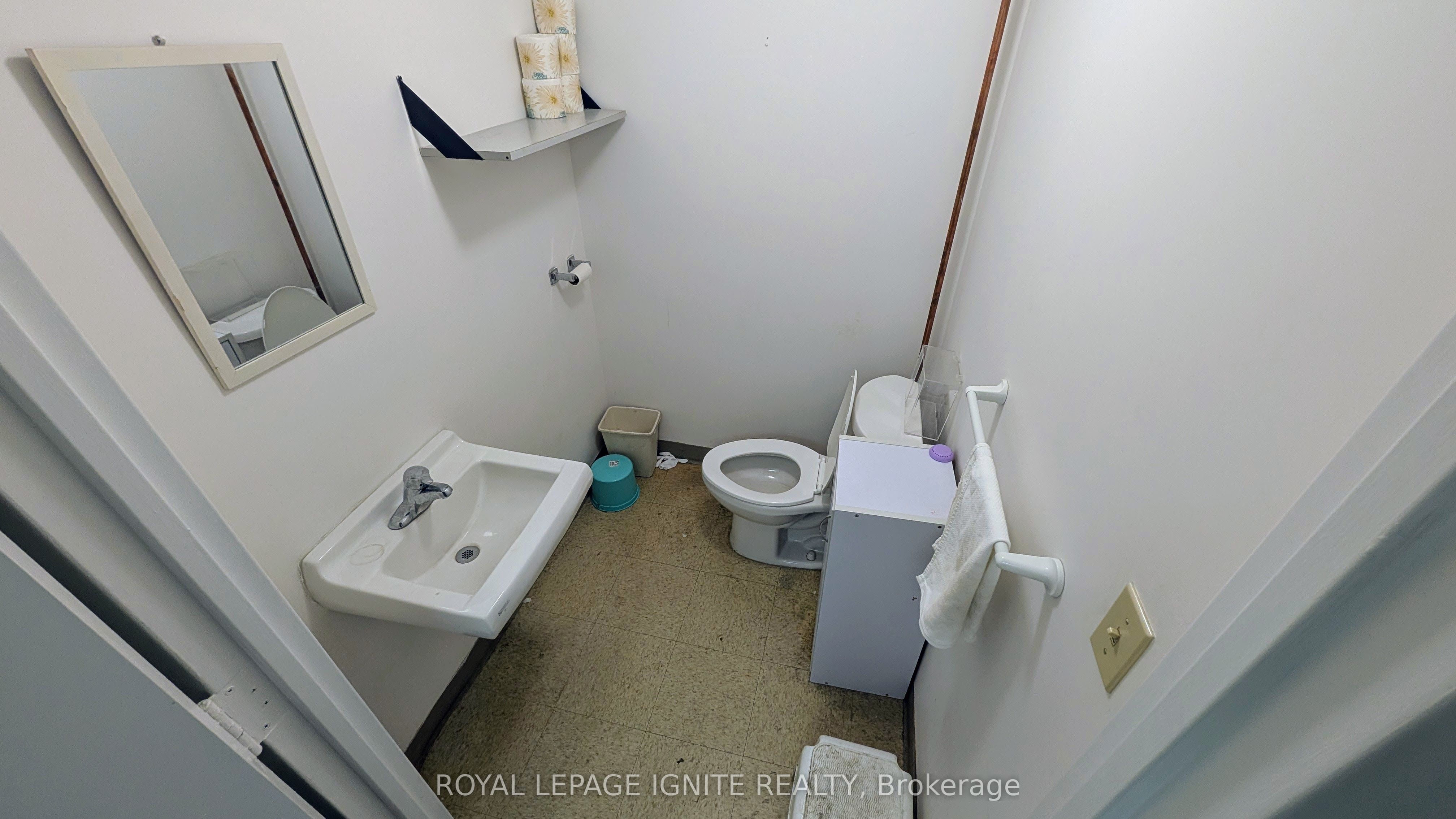 50 Venture Drive 8 Property Photo 7