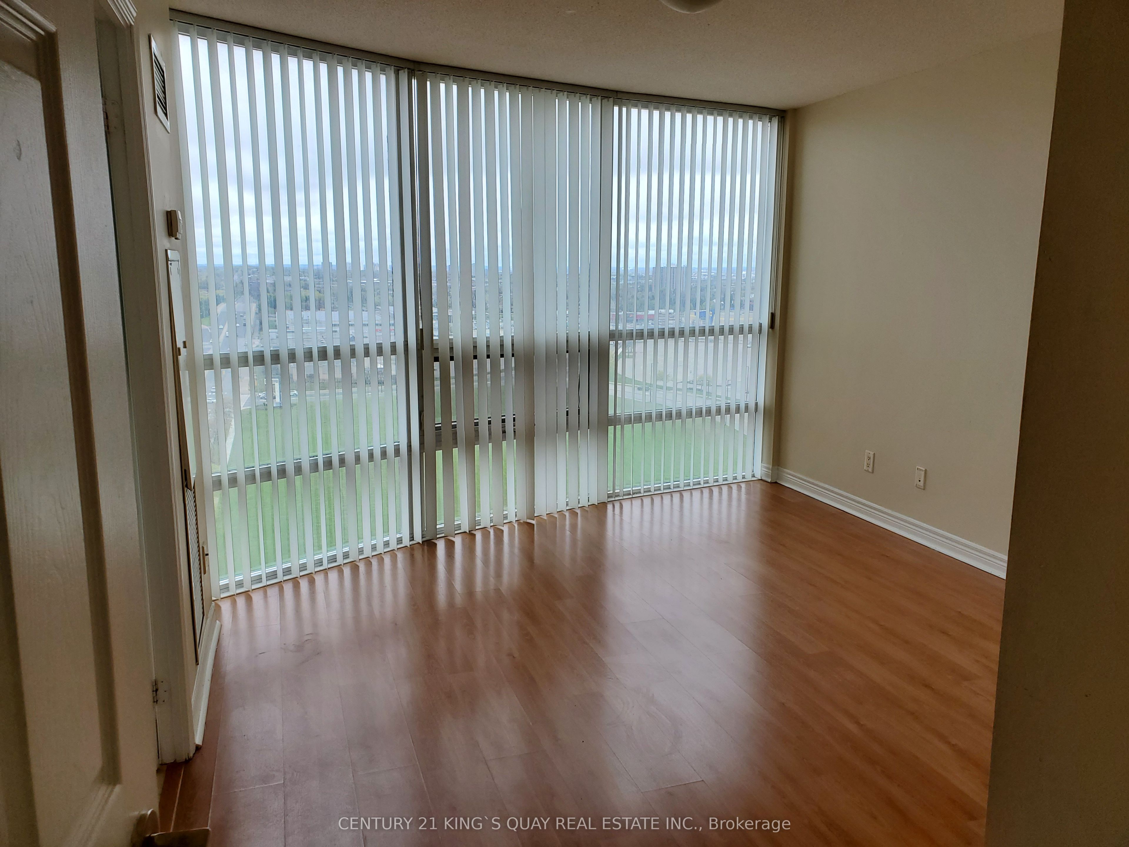 83 Borough Drive 1405 Property Photo 8