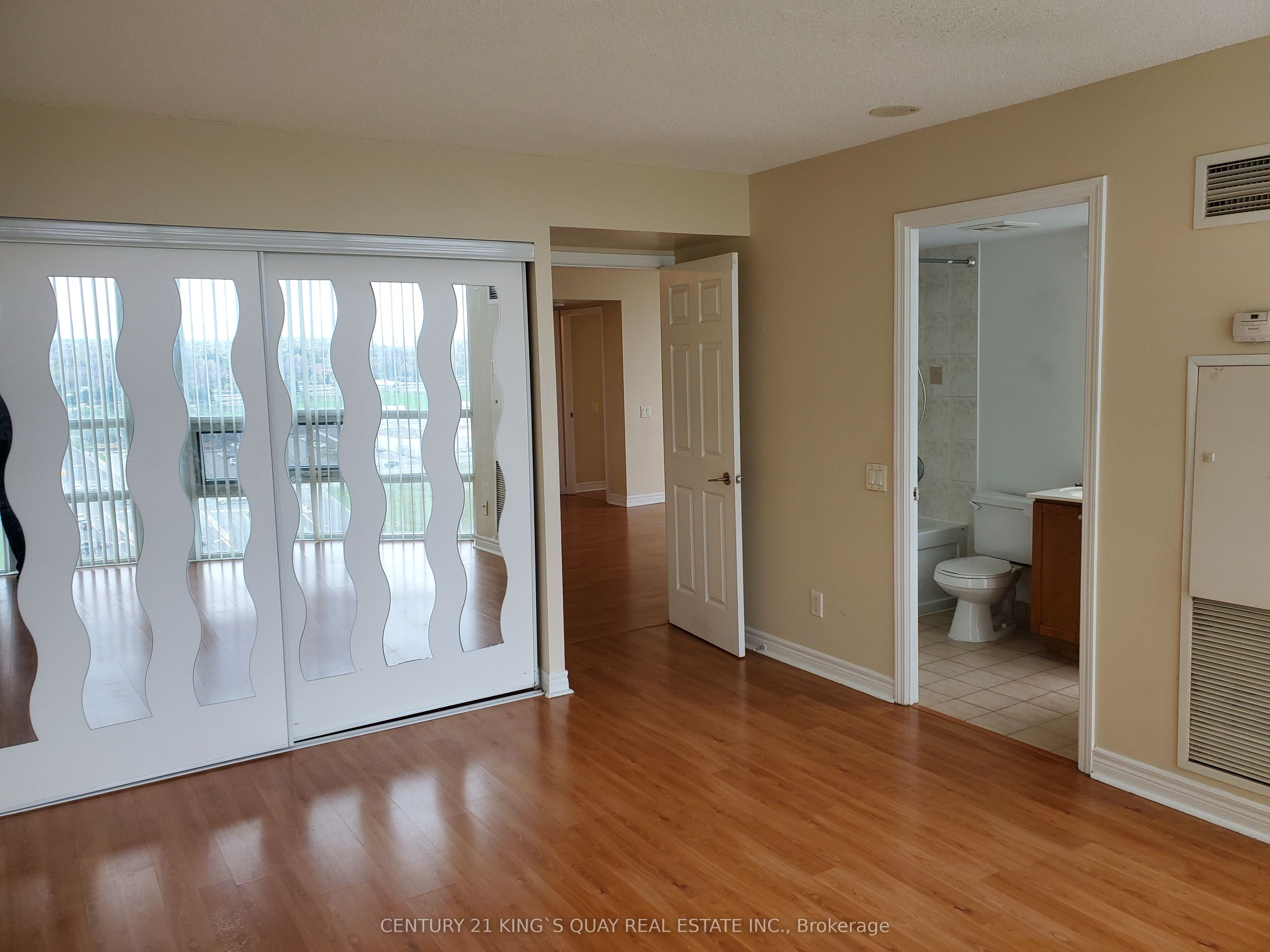 83 Borough Drive 1405 Property Photo 9