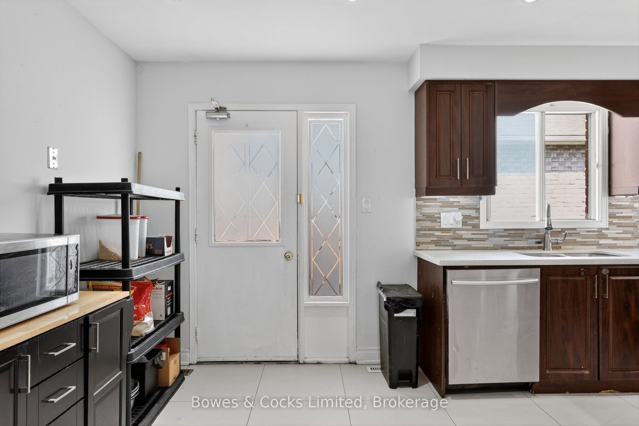 4 Claret Road Property Photo 10