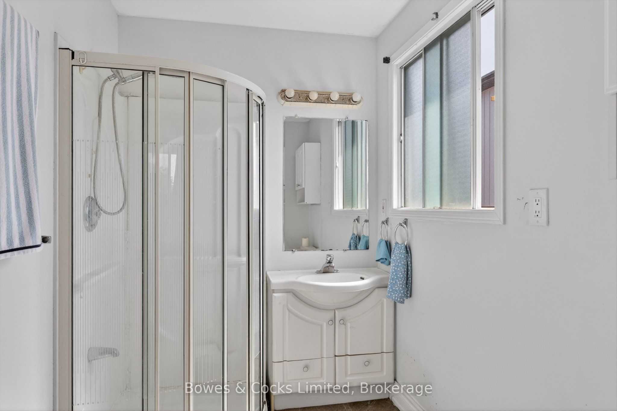 4 Claret Road Property Photo 20