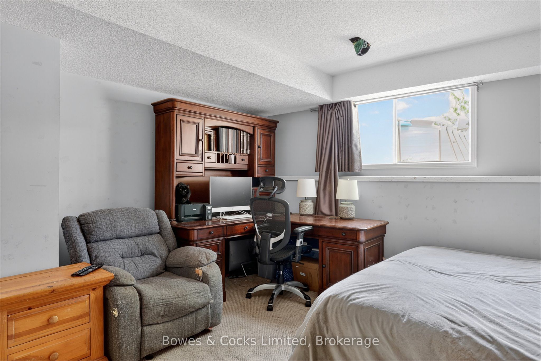 4 Claret Road Property Photo 23
