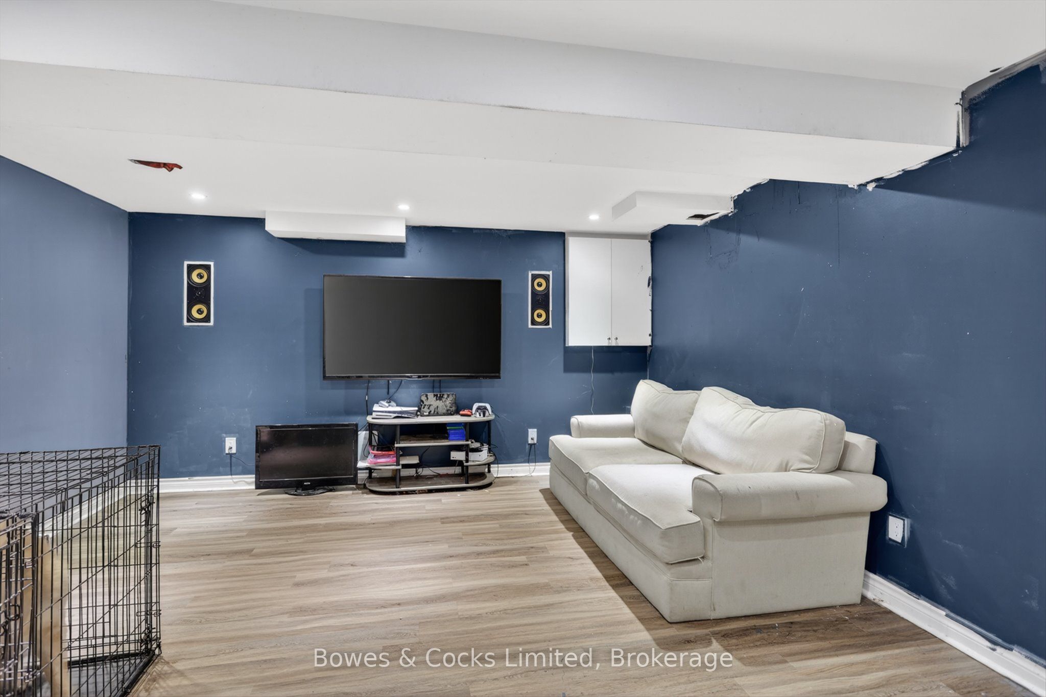 4 Claret Road Property Photo 27