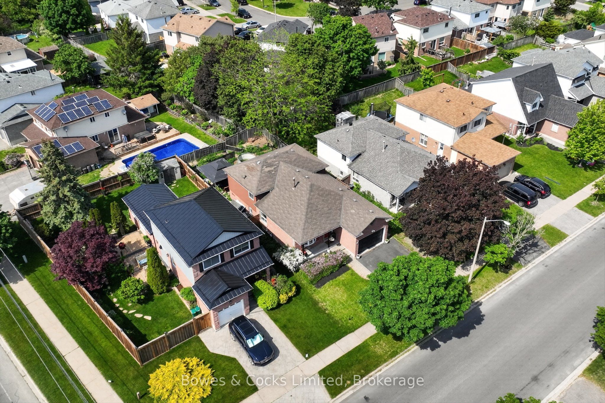 4 Claret Road Property Photo 33