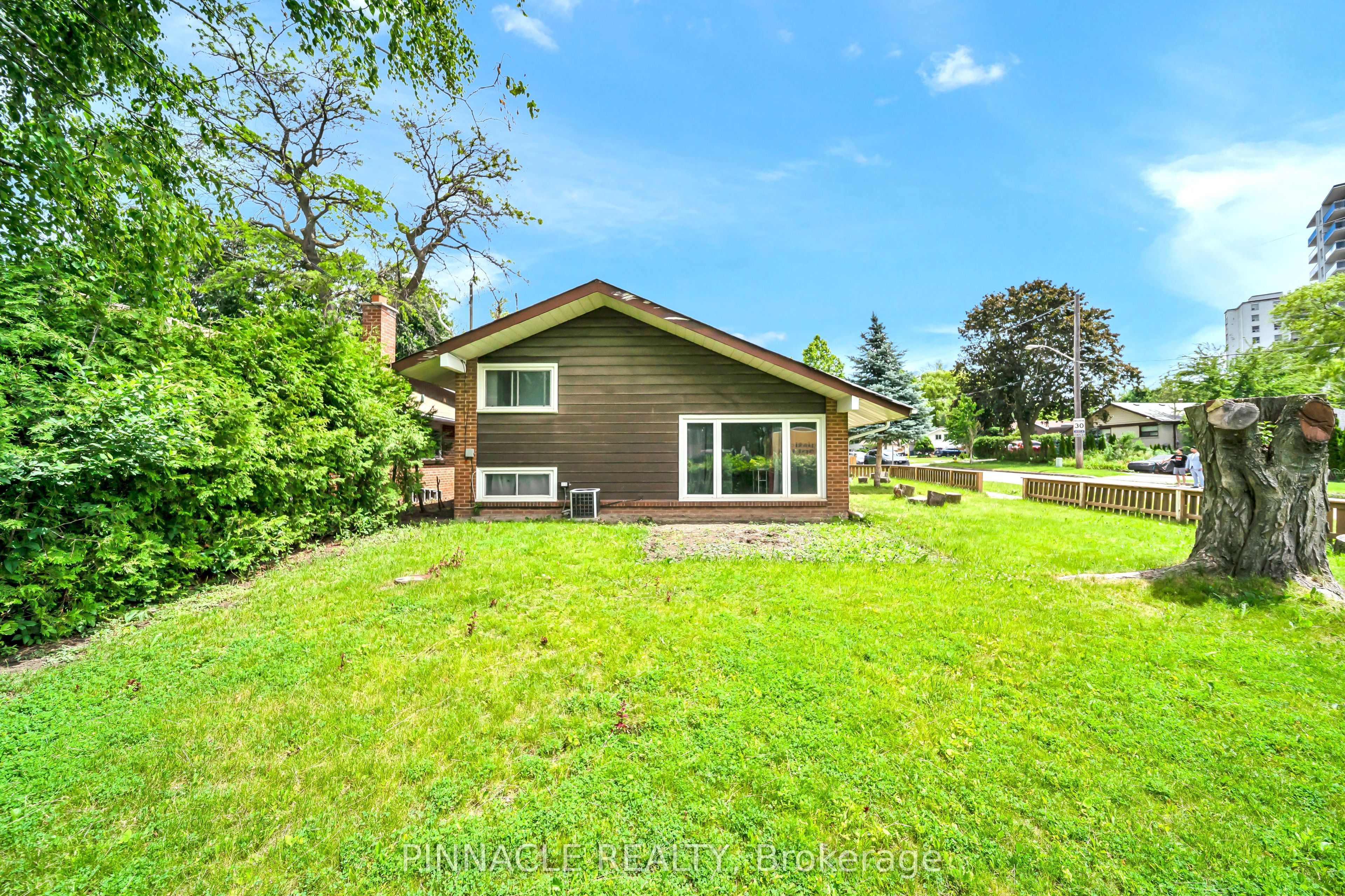 2 Ladysbridge Drive Property Photo 3