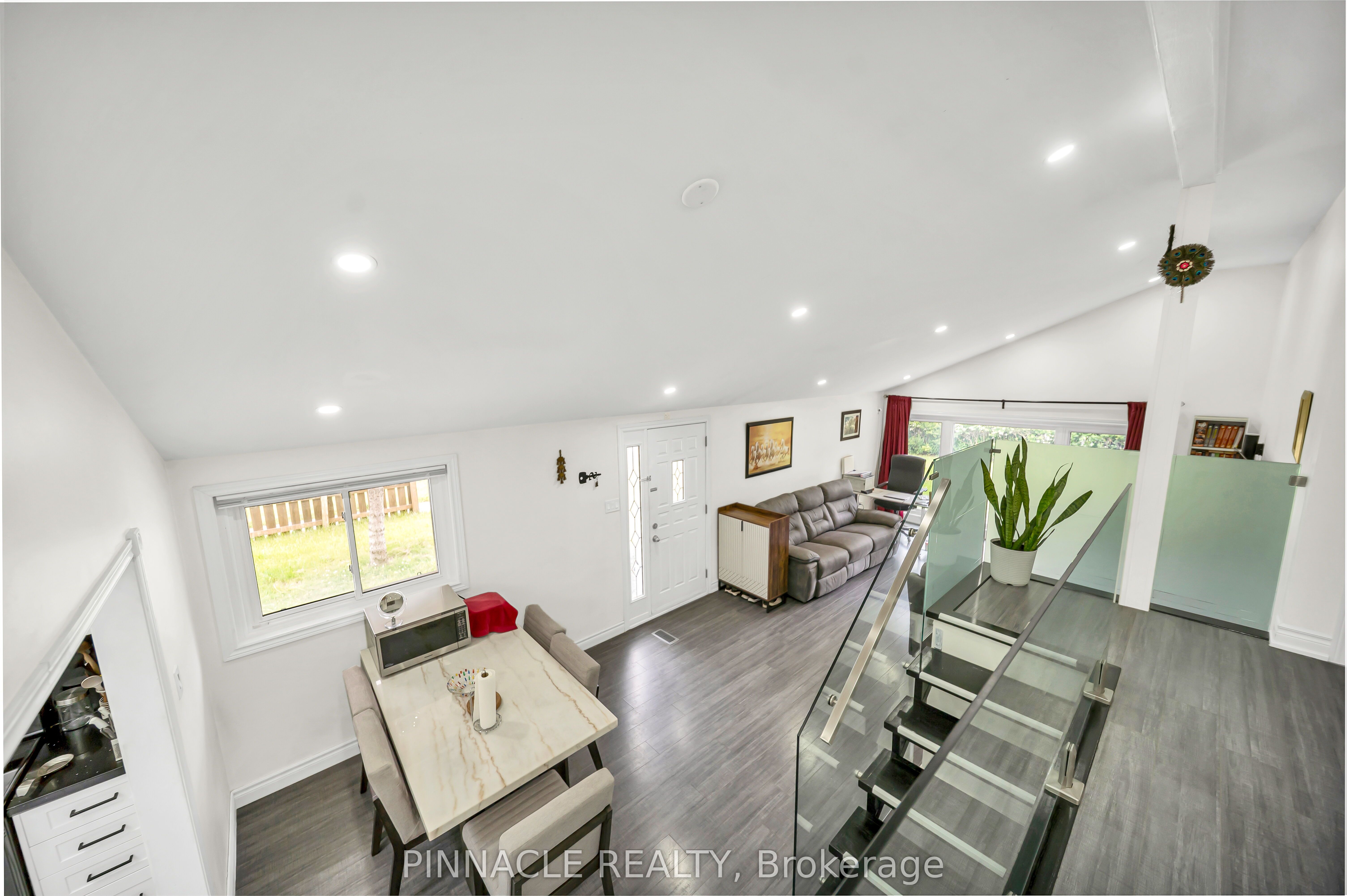 2 Ladysbridge Drive Property Photo 21