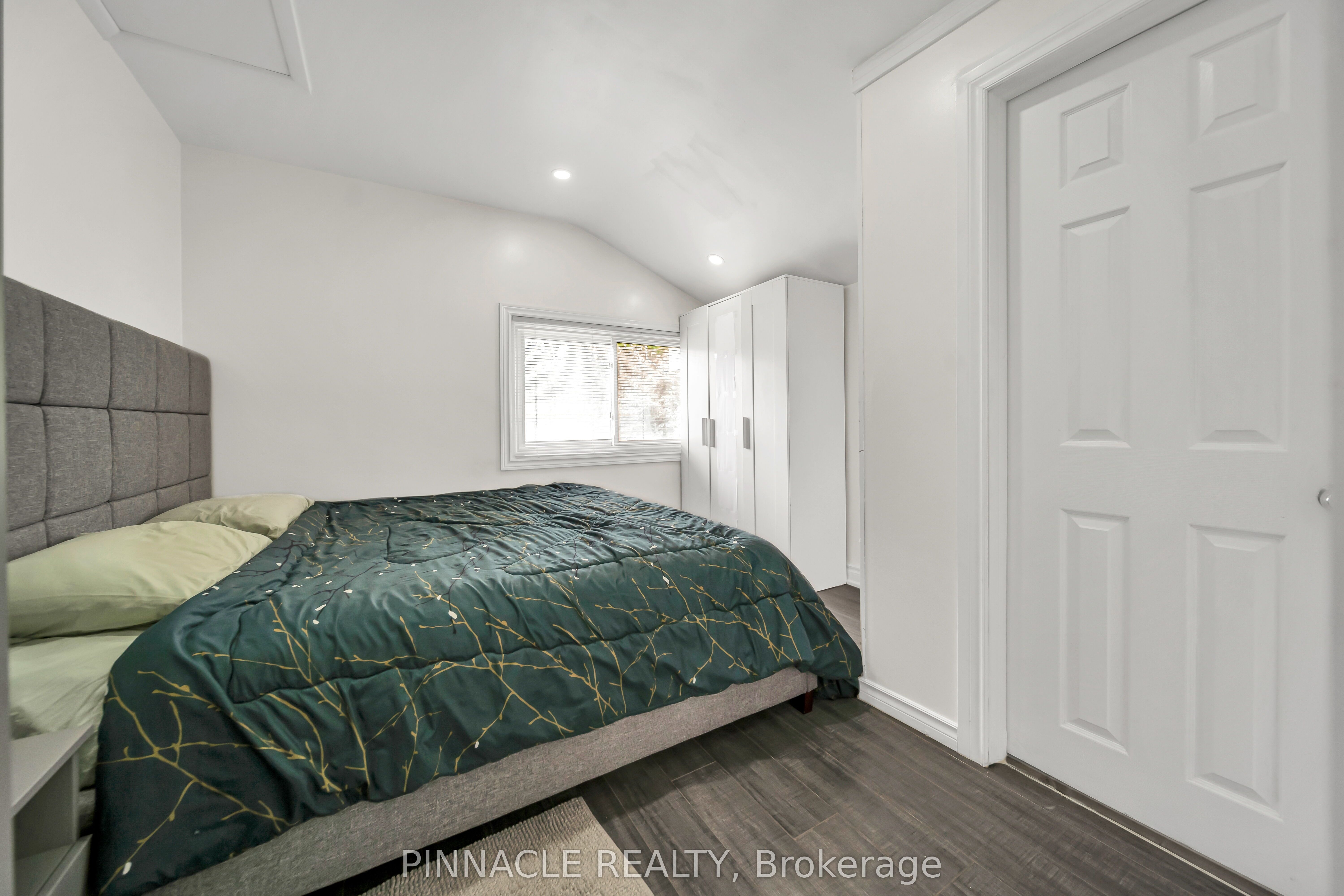 2 Ladysbridge Drive Property Photo 23