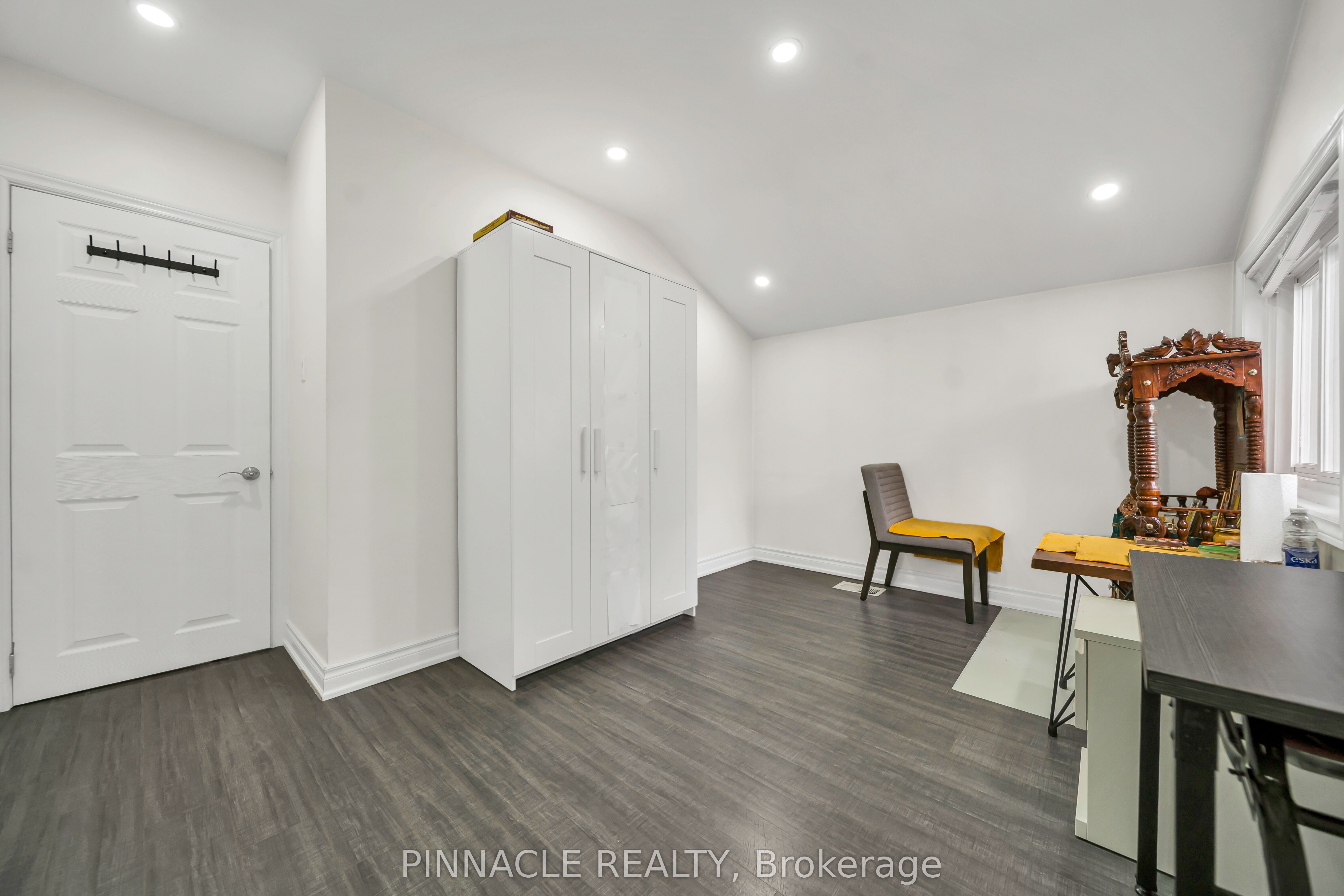 2 Ladysbridge Drive Property Photo 29