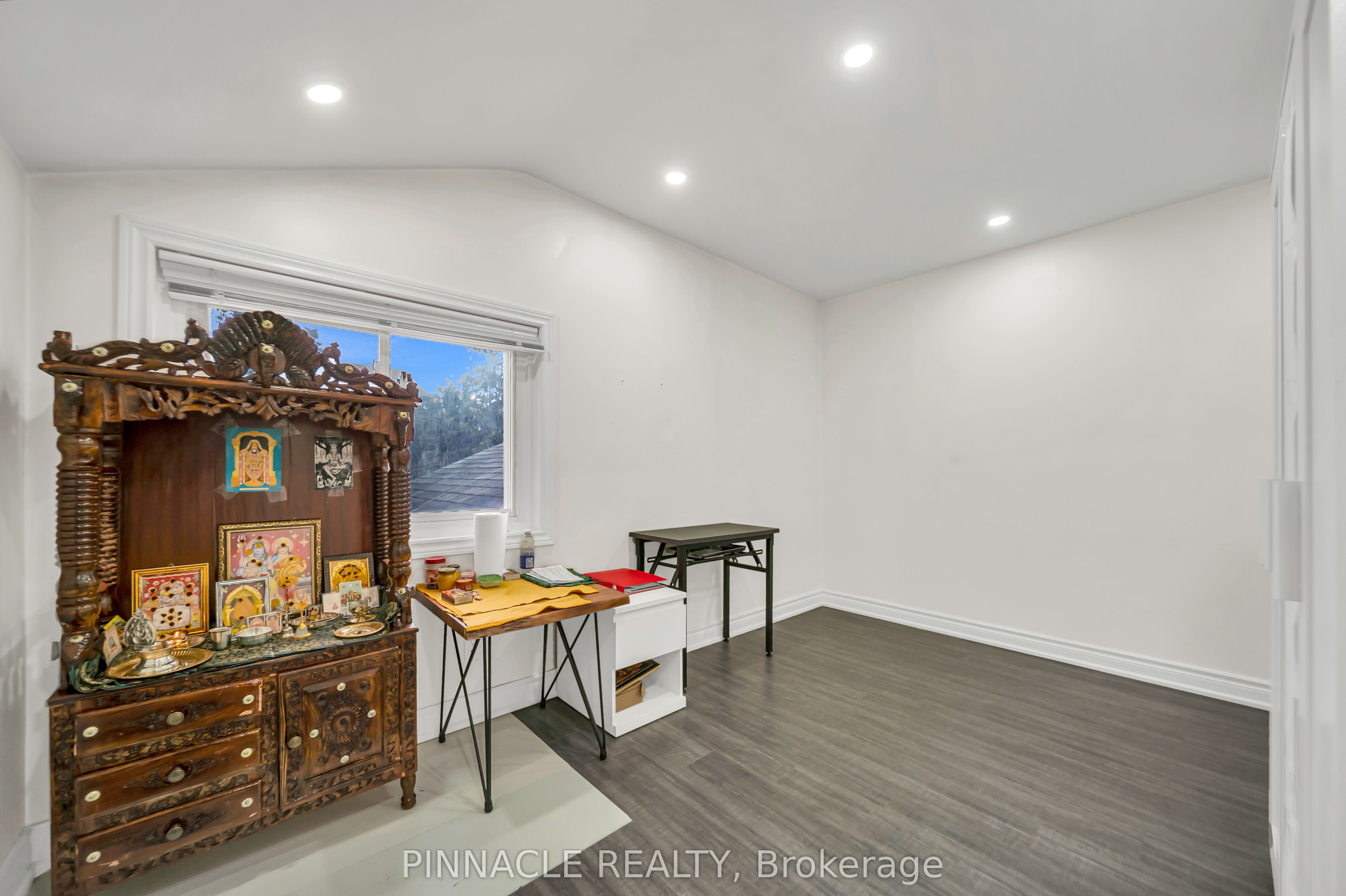 2 Ladysbridge Drive Property Photo 31