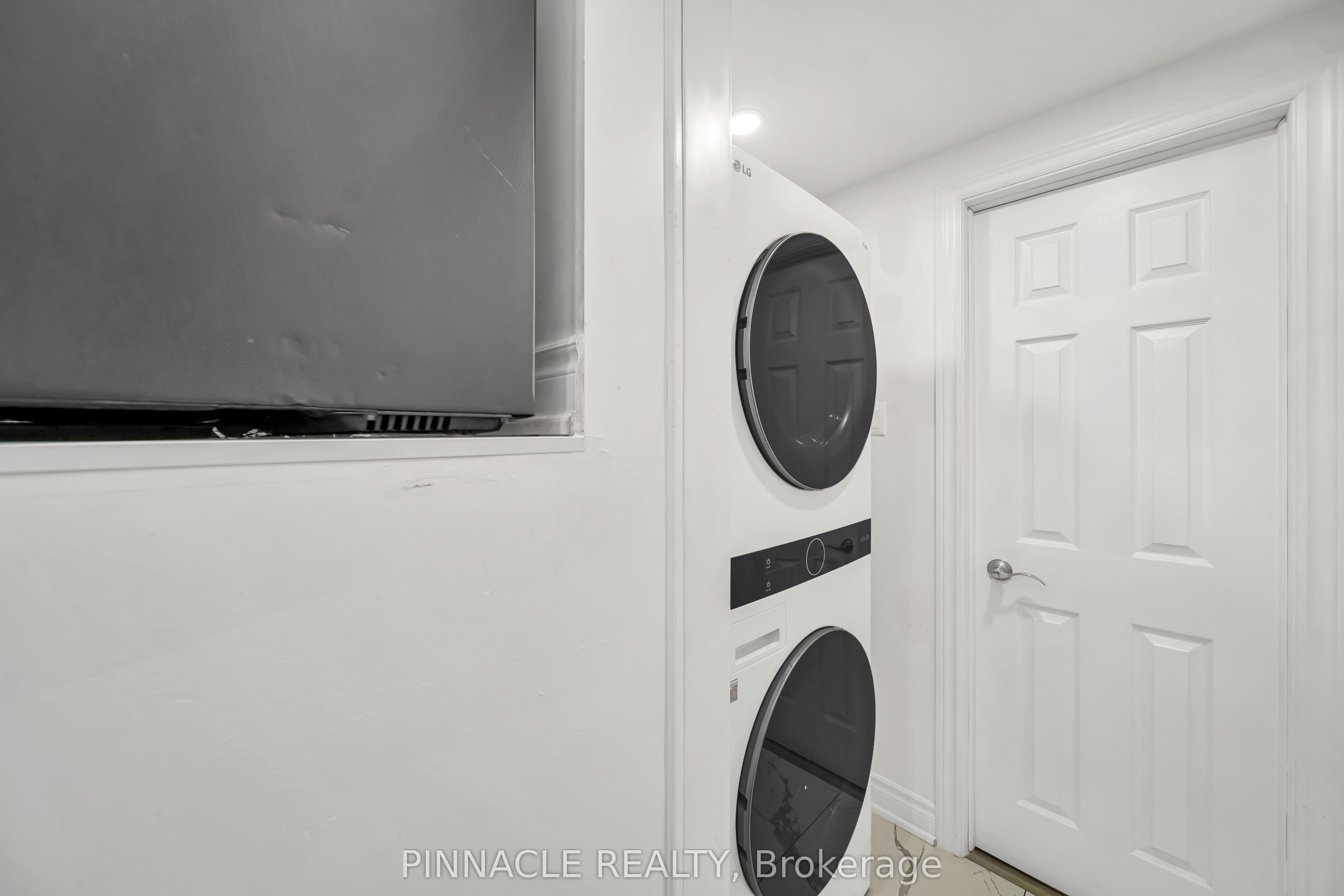 2 Ladysbridge Drive Property Photo 32
