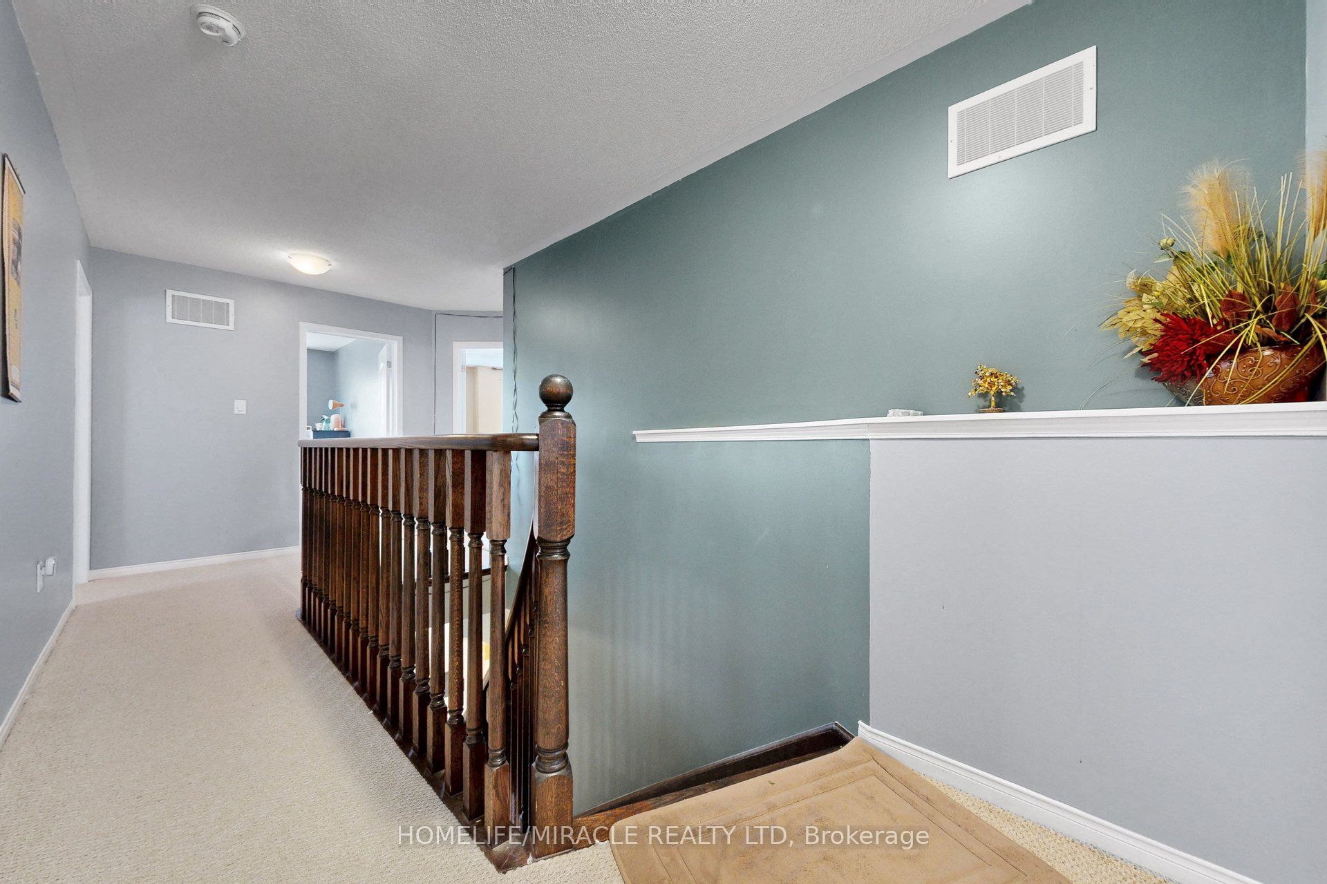 2003 Queensbury Drive Property Photo 25
