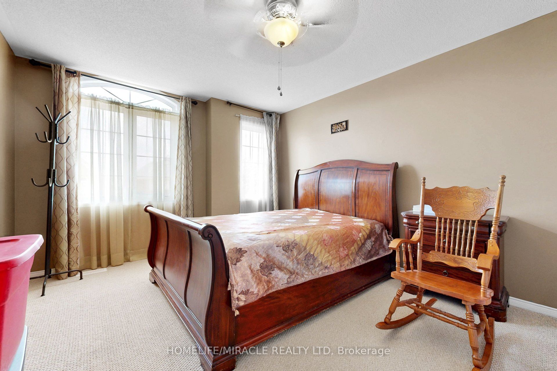 2003 Queensbury Drive Property Photo 26